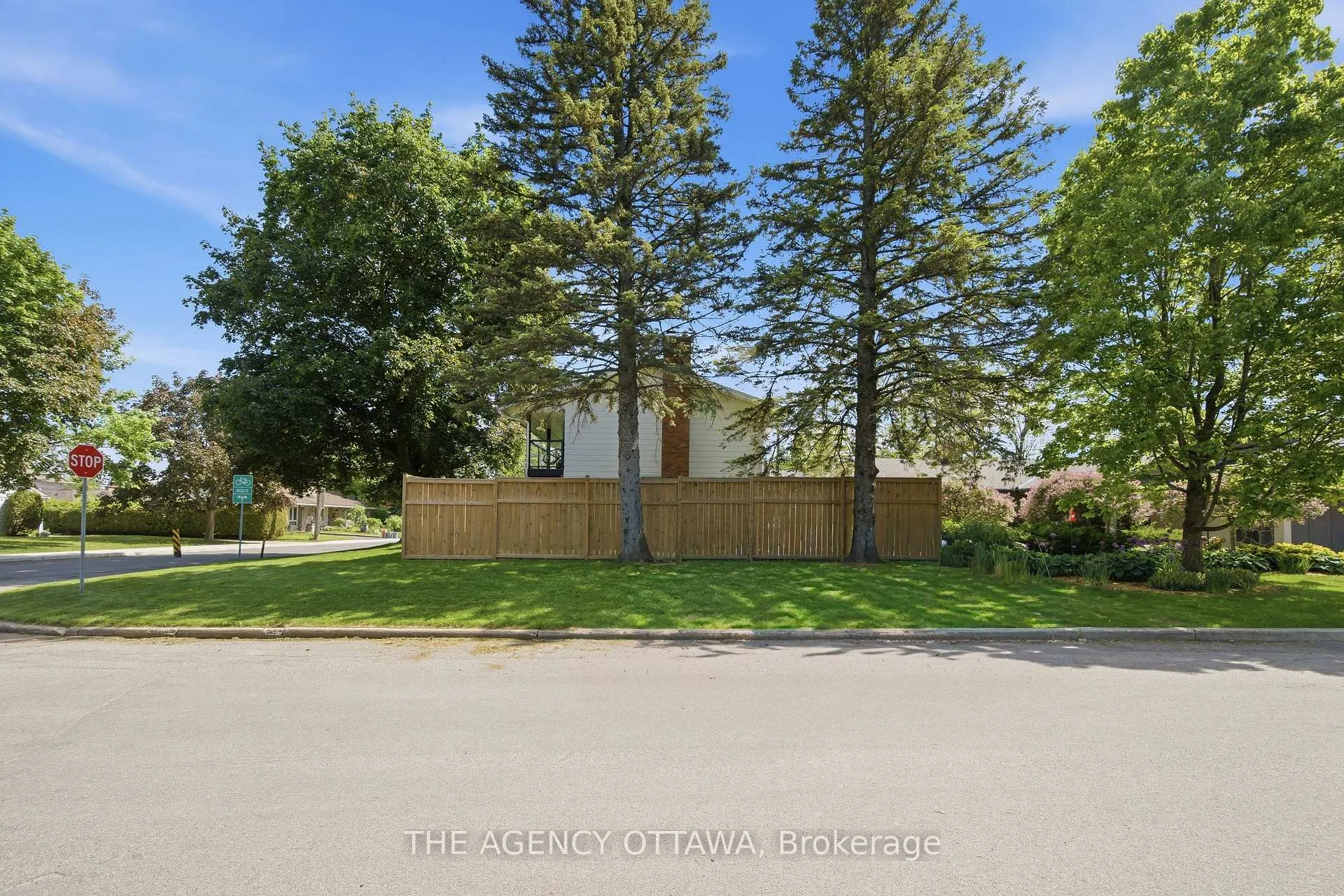 Photo 50 of 2184 Delmar Drive, Ottawa, Playfair Park — HOMEH