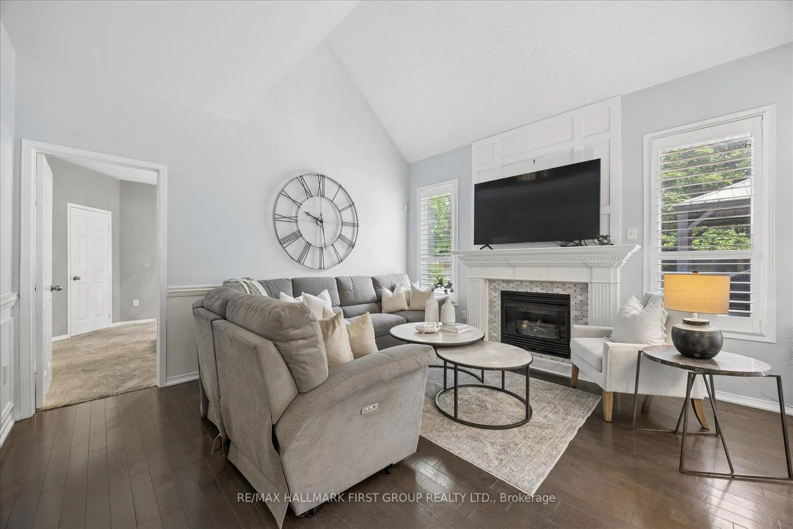 Photo 10 of 165 Northern Dancer Drive, Oshawa, Windfields — HOMEH