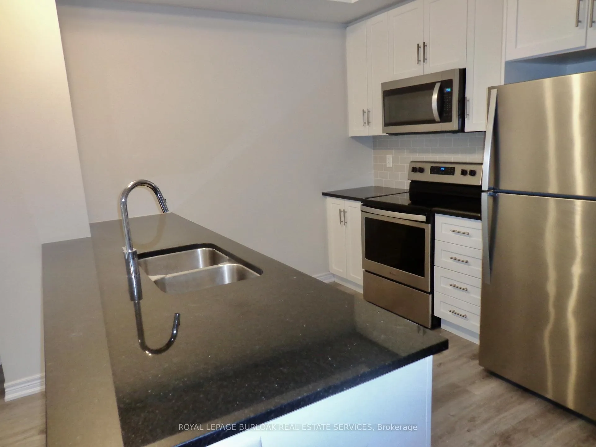 Photo 13 of Unit 23, 288 Glover Road E, Hamilton, Fruitland — HOMEH