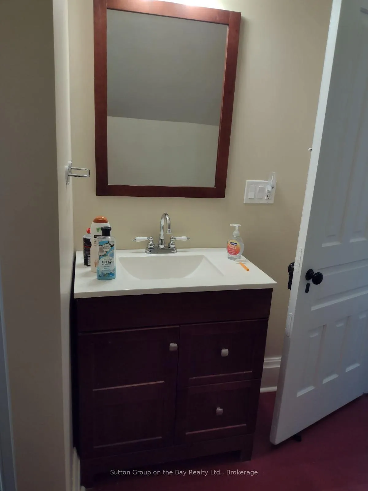 Photo 17 of 168 Cargiill Road, Brockton — HOMEH