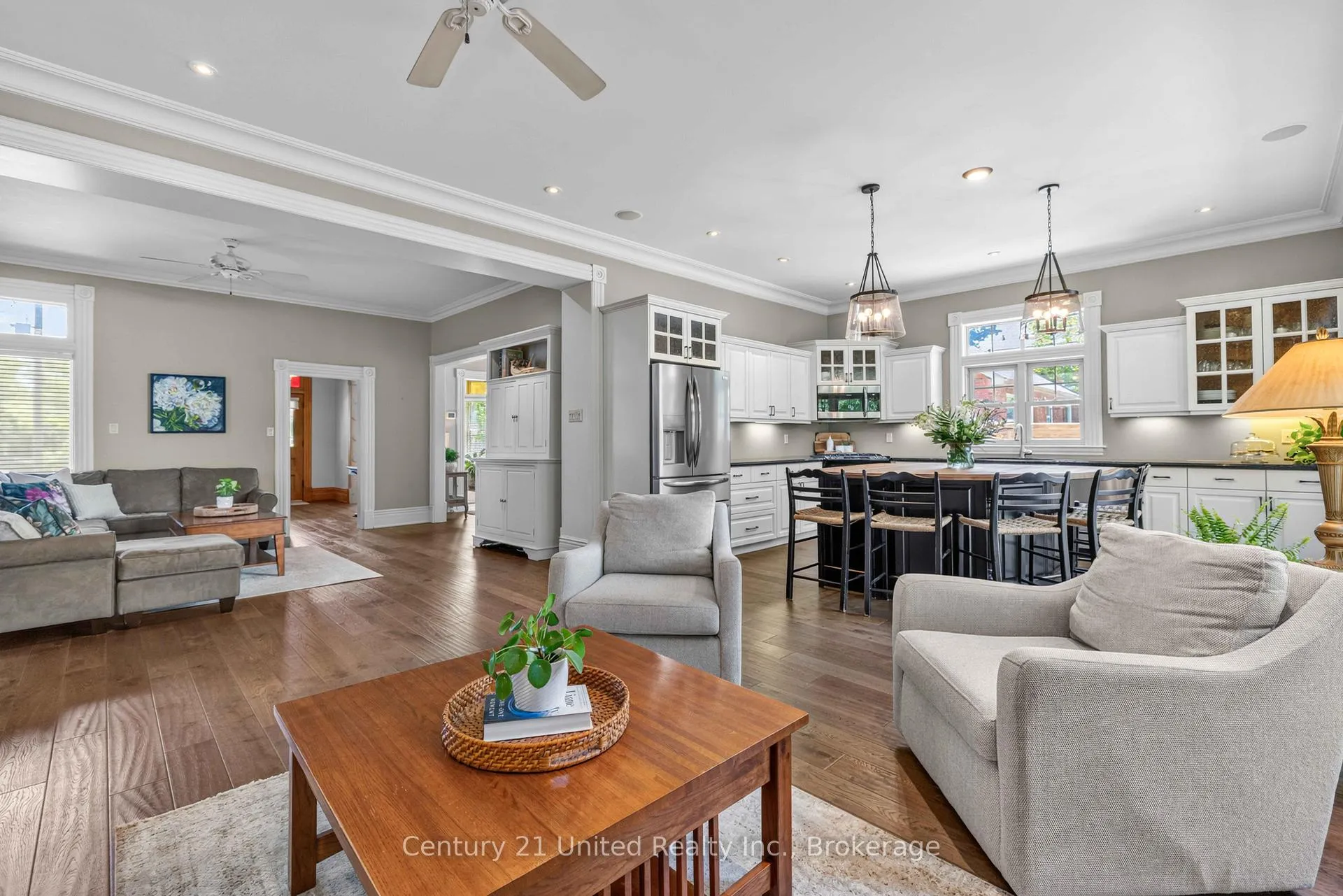 Photo 13 of 186 Aberdeen Avenue, Peterborough, Northcrest Ward 5 — HOMEH