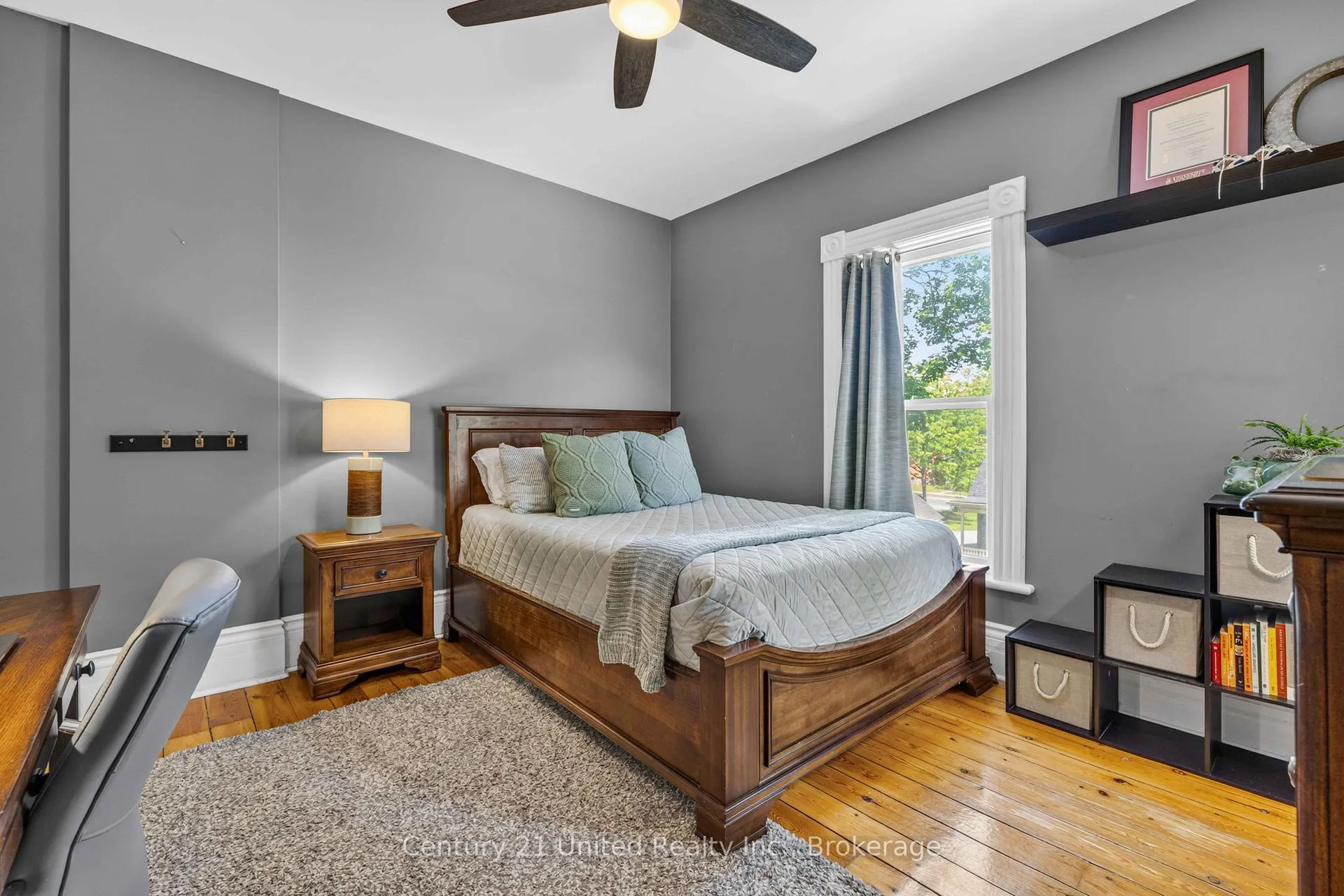 Photo 21 of 186 Aberdeen Avenue, Peterborough, Northcrest Ward 5 — HOMEH