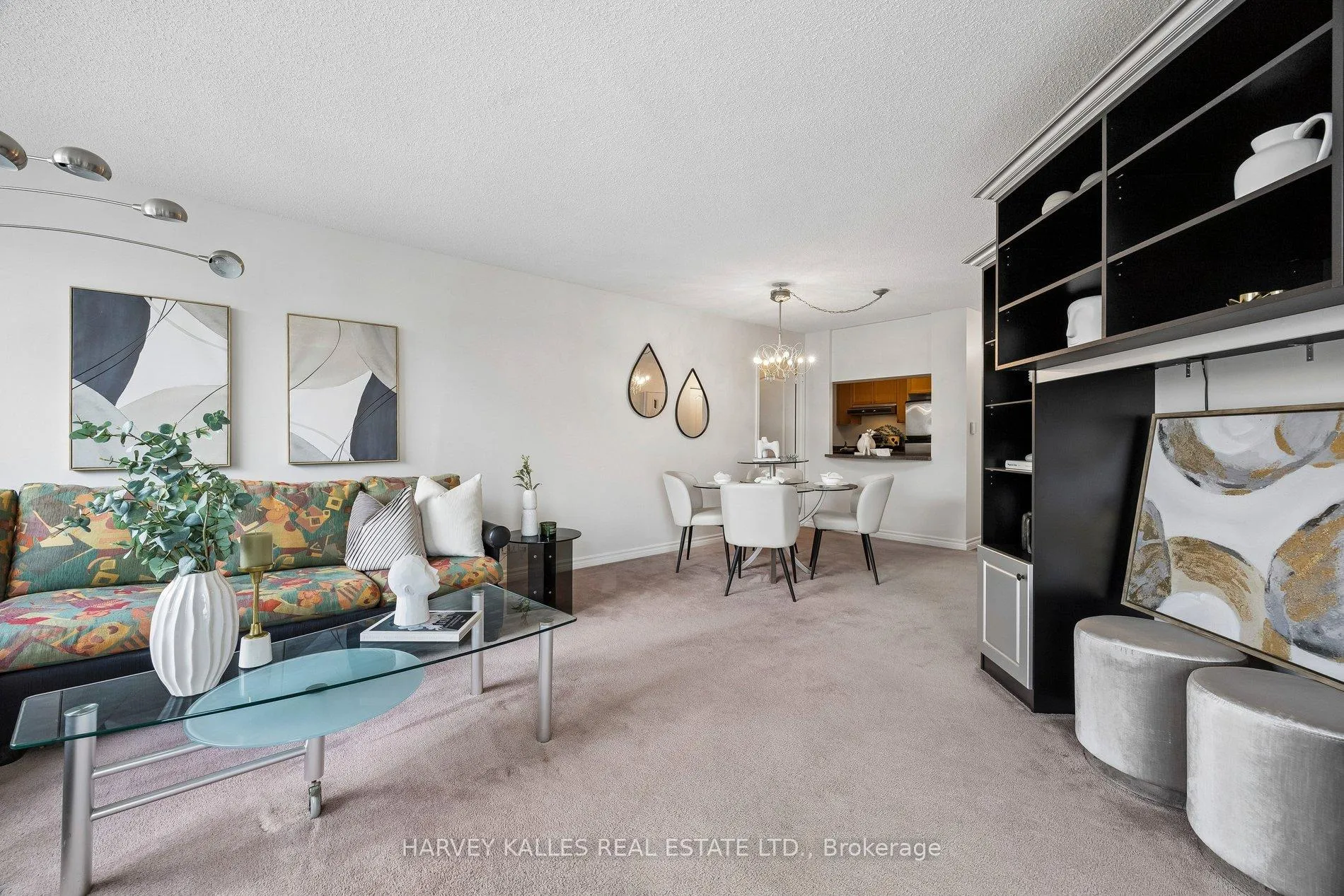 Photo 10 of Unit 302, 745 New Westminster Drive, Vaughan, Brownridge — HOMEH