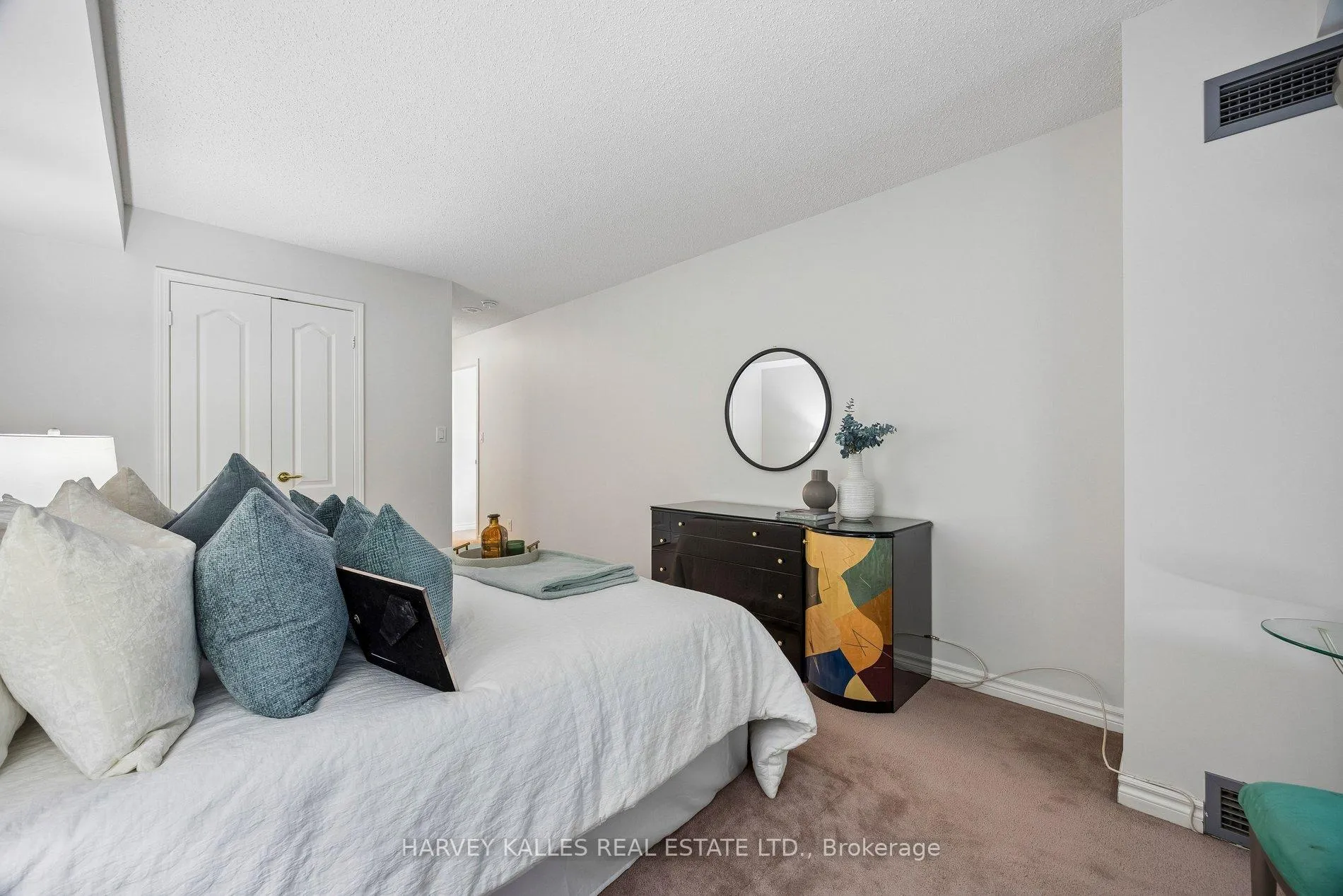 Photo 23 of Unit 302, 745 New Westminster Drive, Vaughan, Brownridge — HOMEH