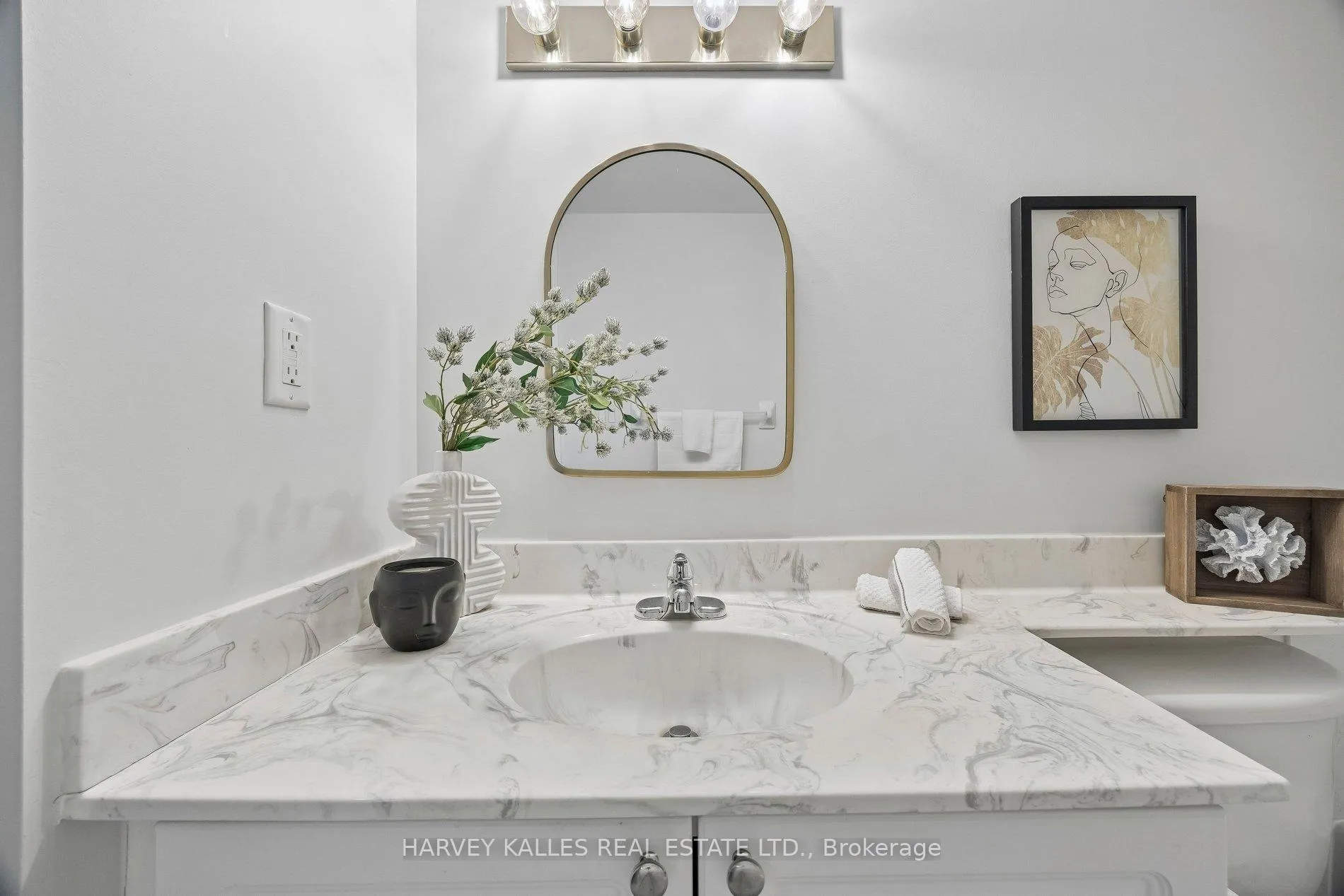 Photo 26 of Unit 302, 745 New Westminster Drive, Vaughan, Brownridge — HOMEH