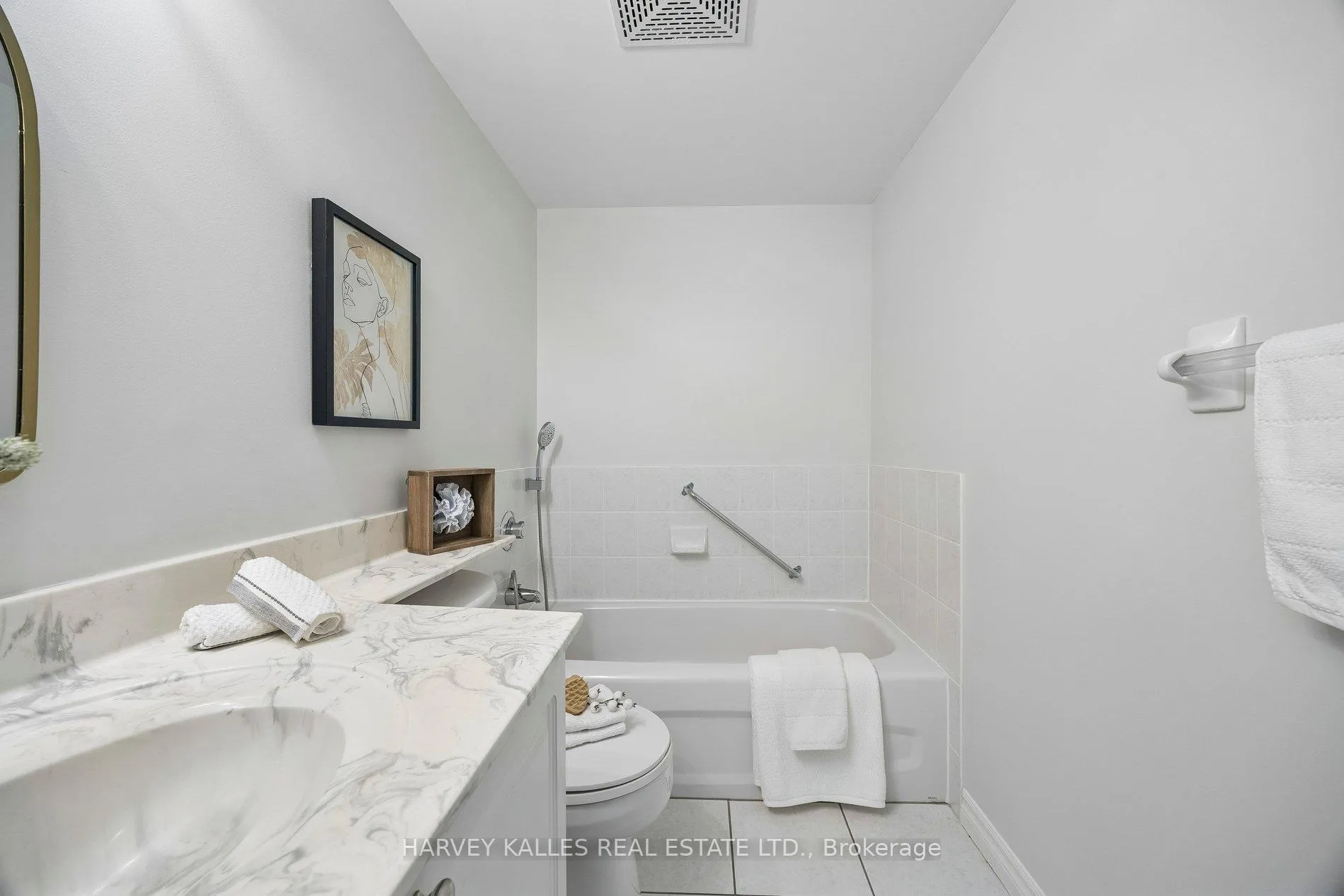 Photo 27 of Unit 302, 745 New Westminster Drive, Vaughan, Brownridge — HOMEH