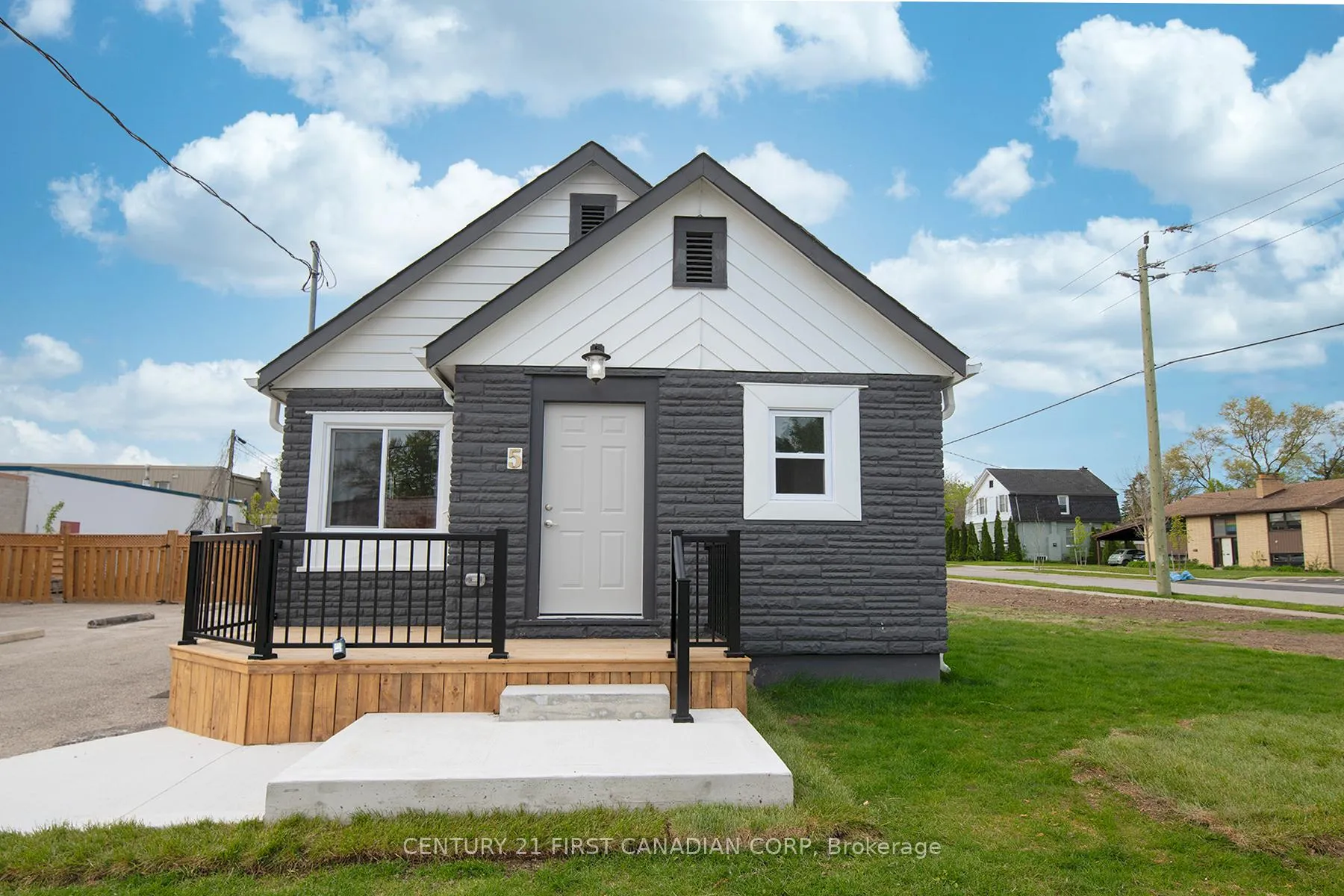 Photo 1 of 5 Briscoe Street W, London, South E — HOMEH