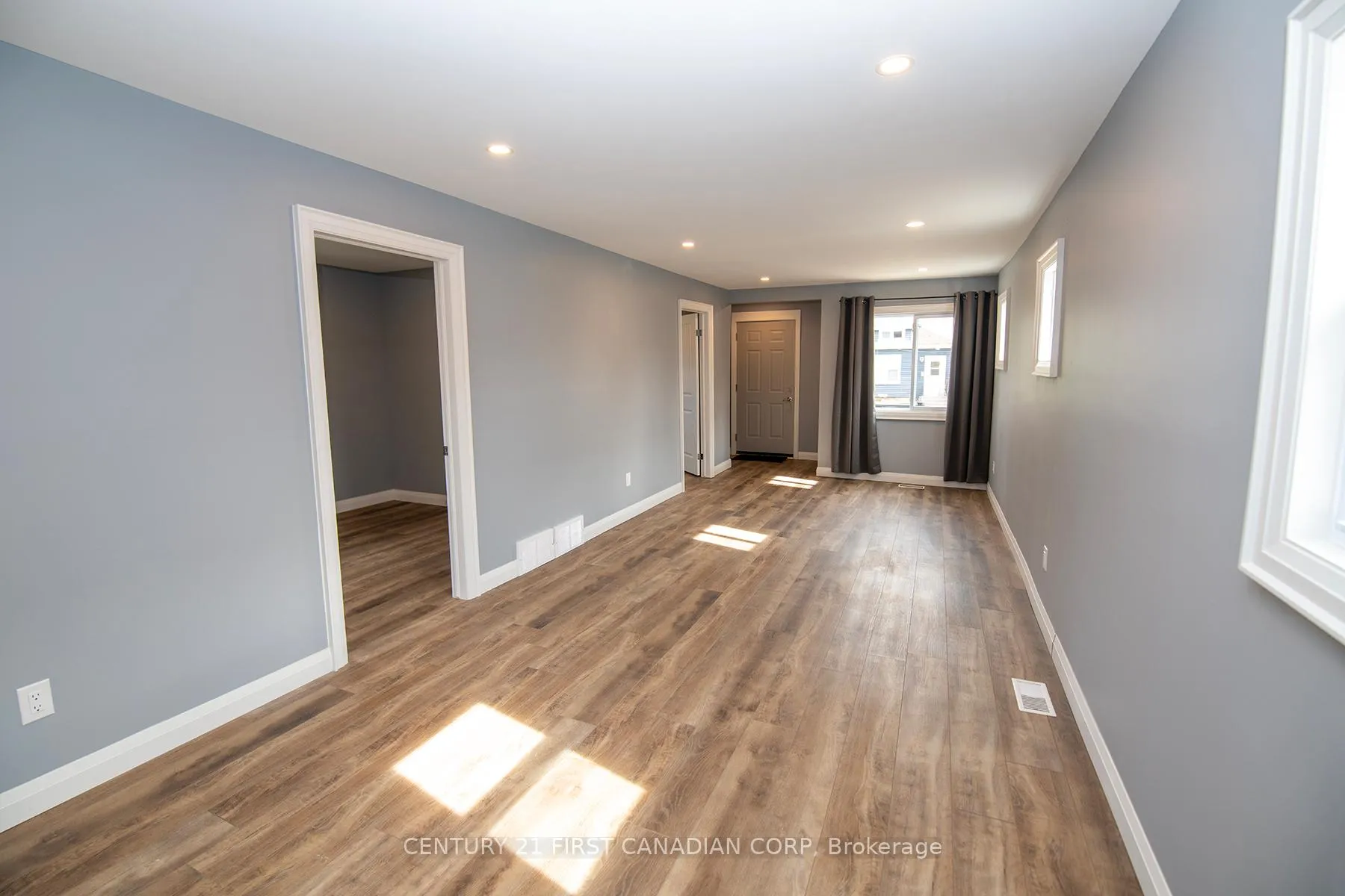 Photo 6 of 5 Briscoe Street W, London, South E — HOMEH