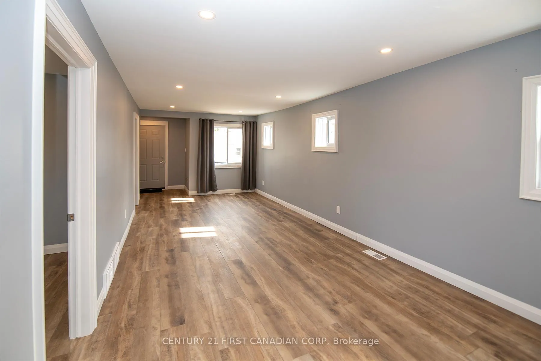 Photo 7 of 5 Briscoe Street W, London, South E — HOMEH