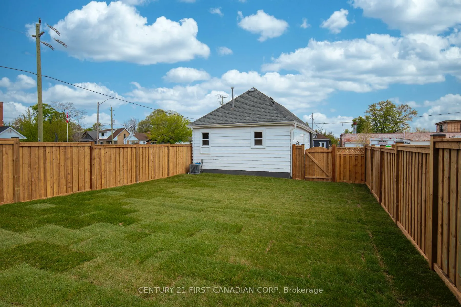 Photo 32 of 5 Briscoe Street W, London, South E — HOMEH