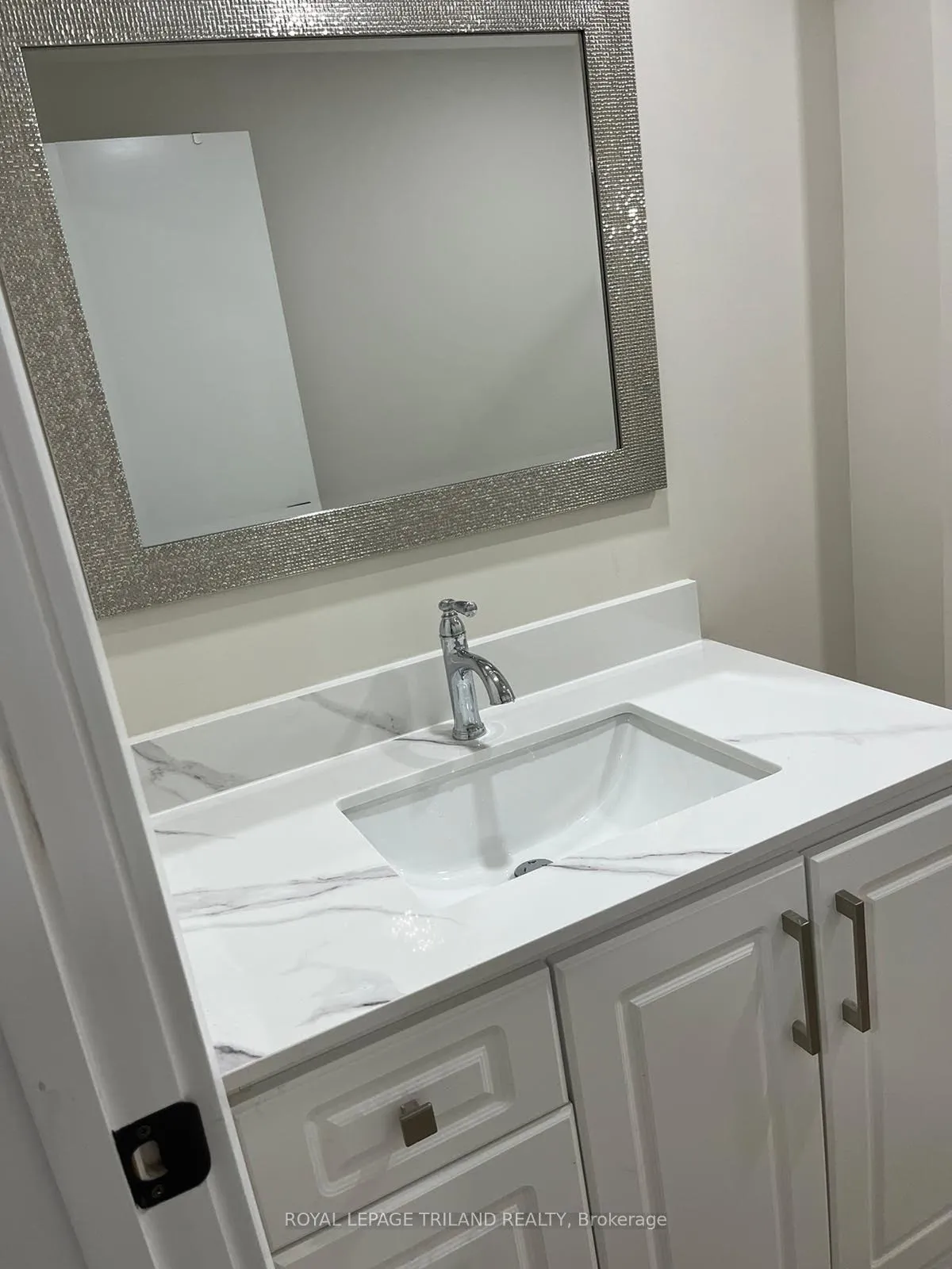 Photo 9 of Unit BASEMENT, 130 Nicholas Crescent, London, South X — HOMEH