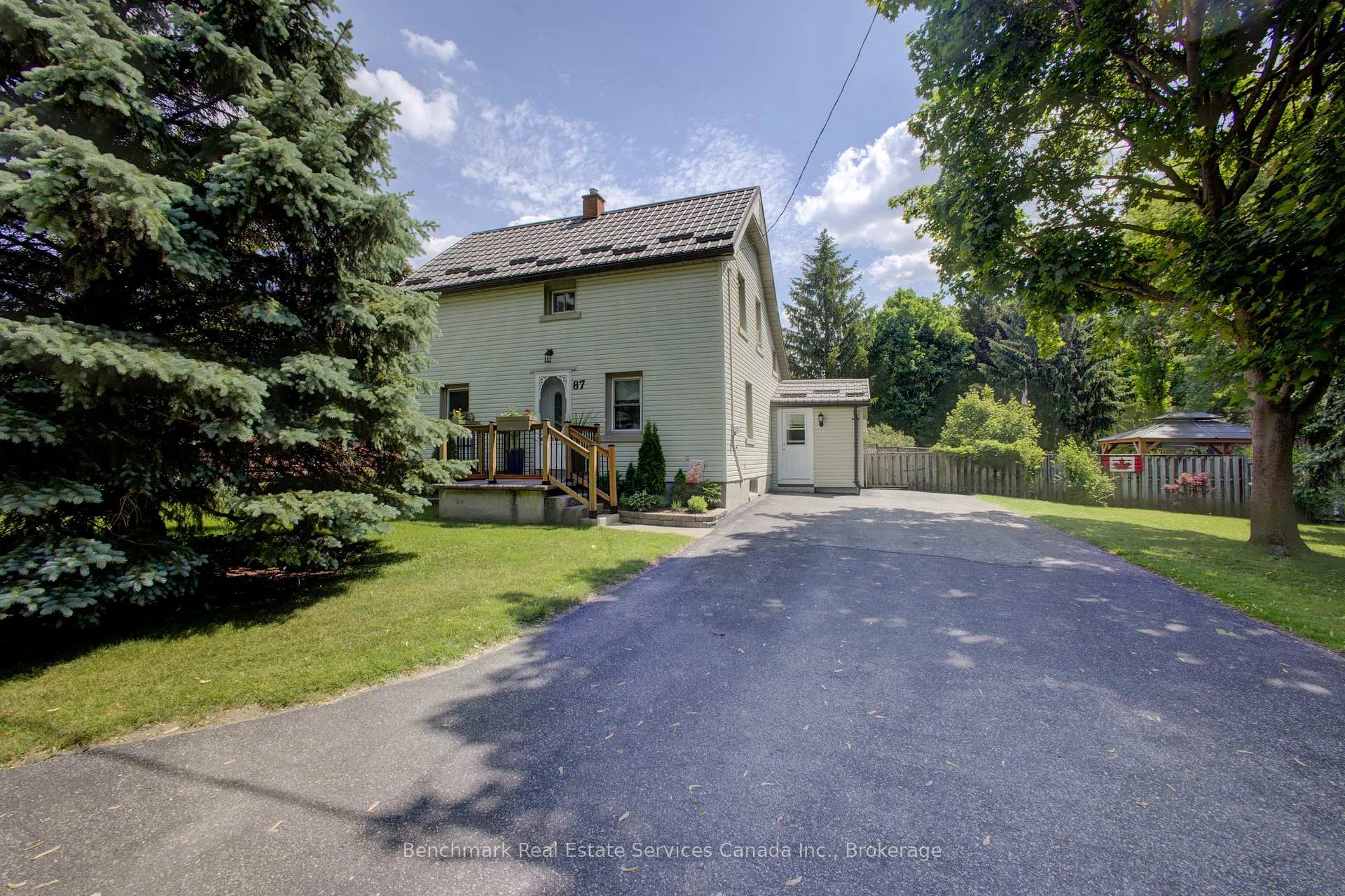 Photo of 87 St Andrew Street N