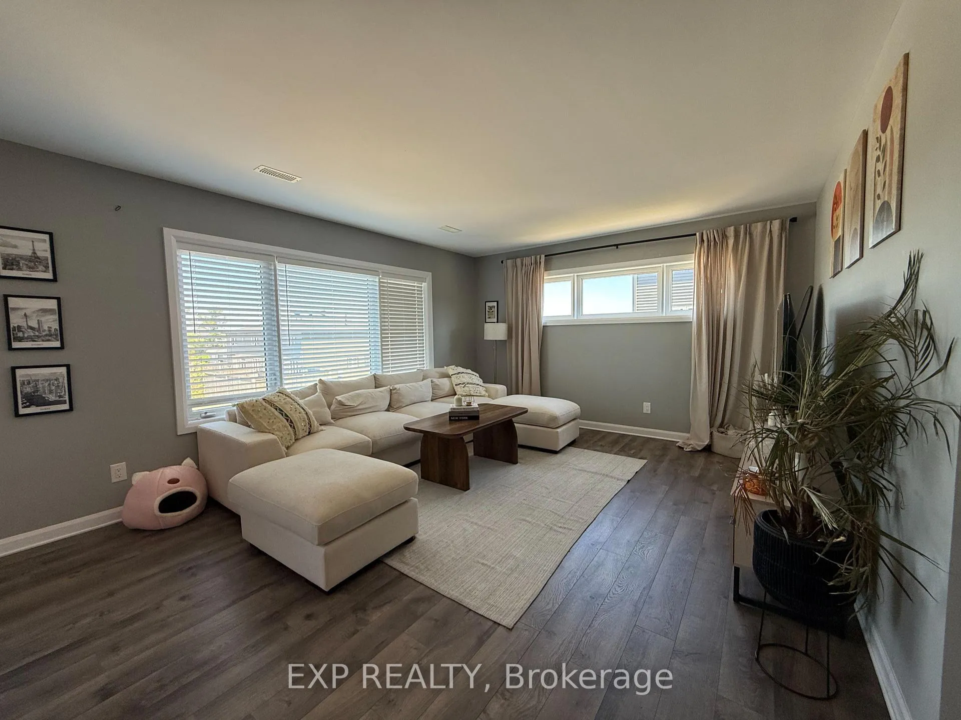 Photo 4 of Unit B, 512 Decoeur Drive, Ottawa, Avalon West — HOMEH