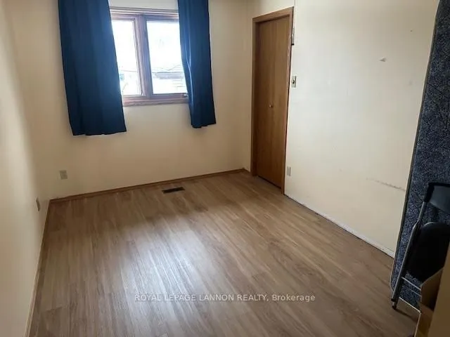 Photo 9 of 432 Gemstone Drive, Thunder Bay, Dawson Heights — HOMEH