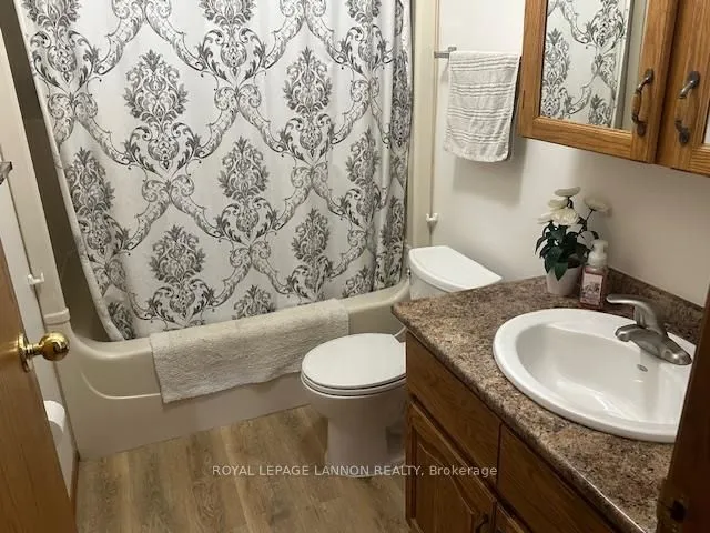 Photo 12 of 432 Gemstone Drive, Thunder Bay, Dawson Heights — HOMEH