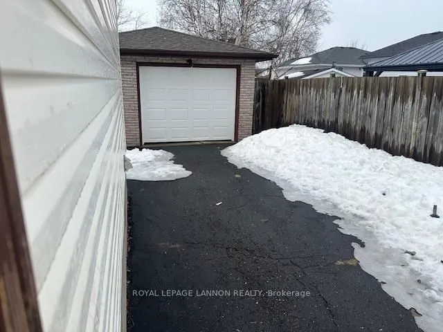 Photo 22 of 432 Gemstone Drive, Thunder Bay, Dawson Heights — HOMEH