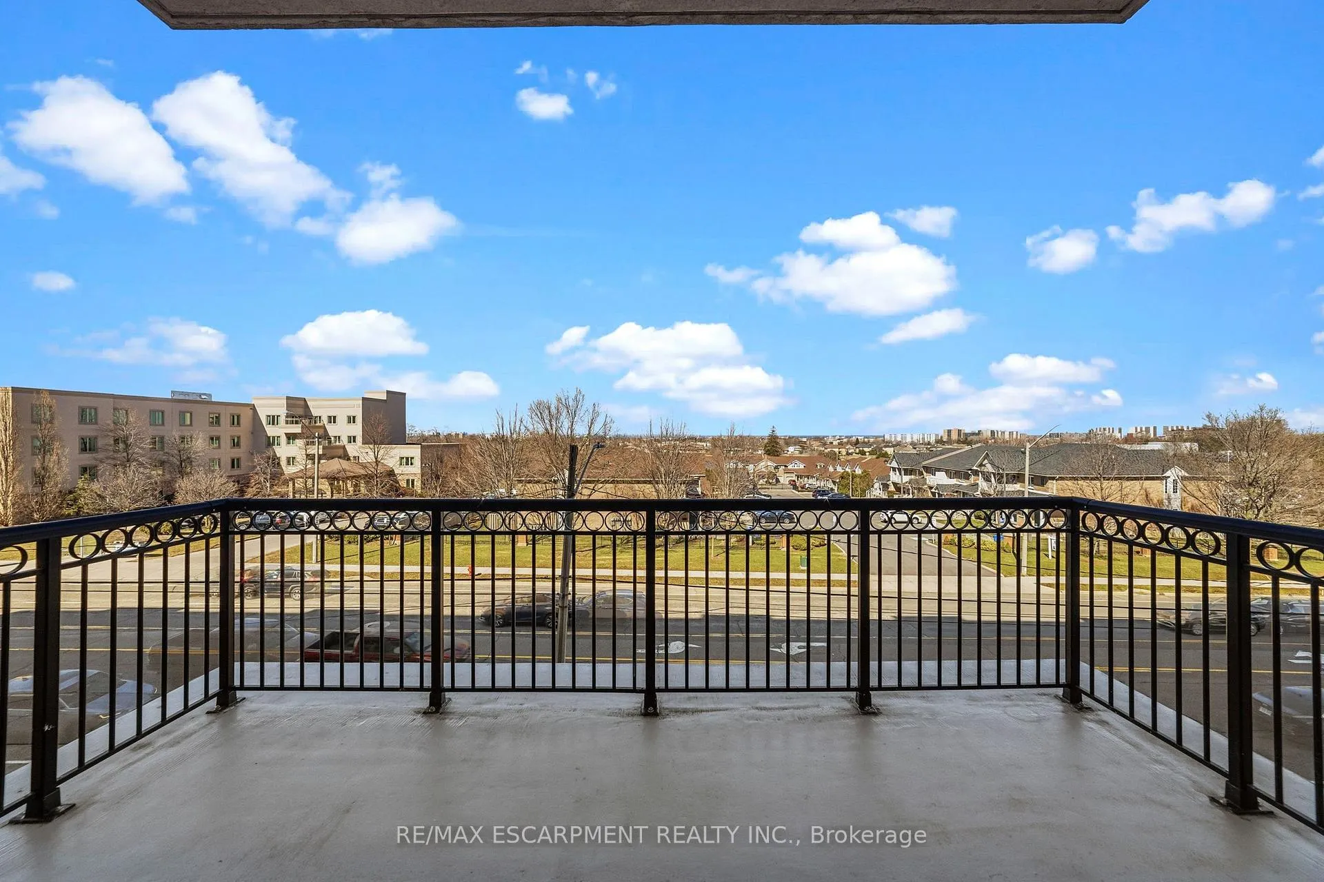 Photo 7 of Unit 302, 2750 King Street E, Hamilton, Gershome — HOMEH