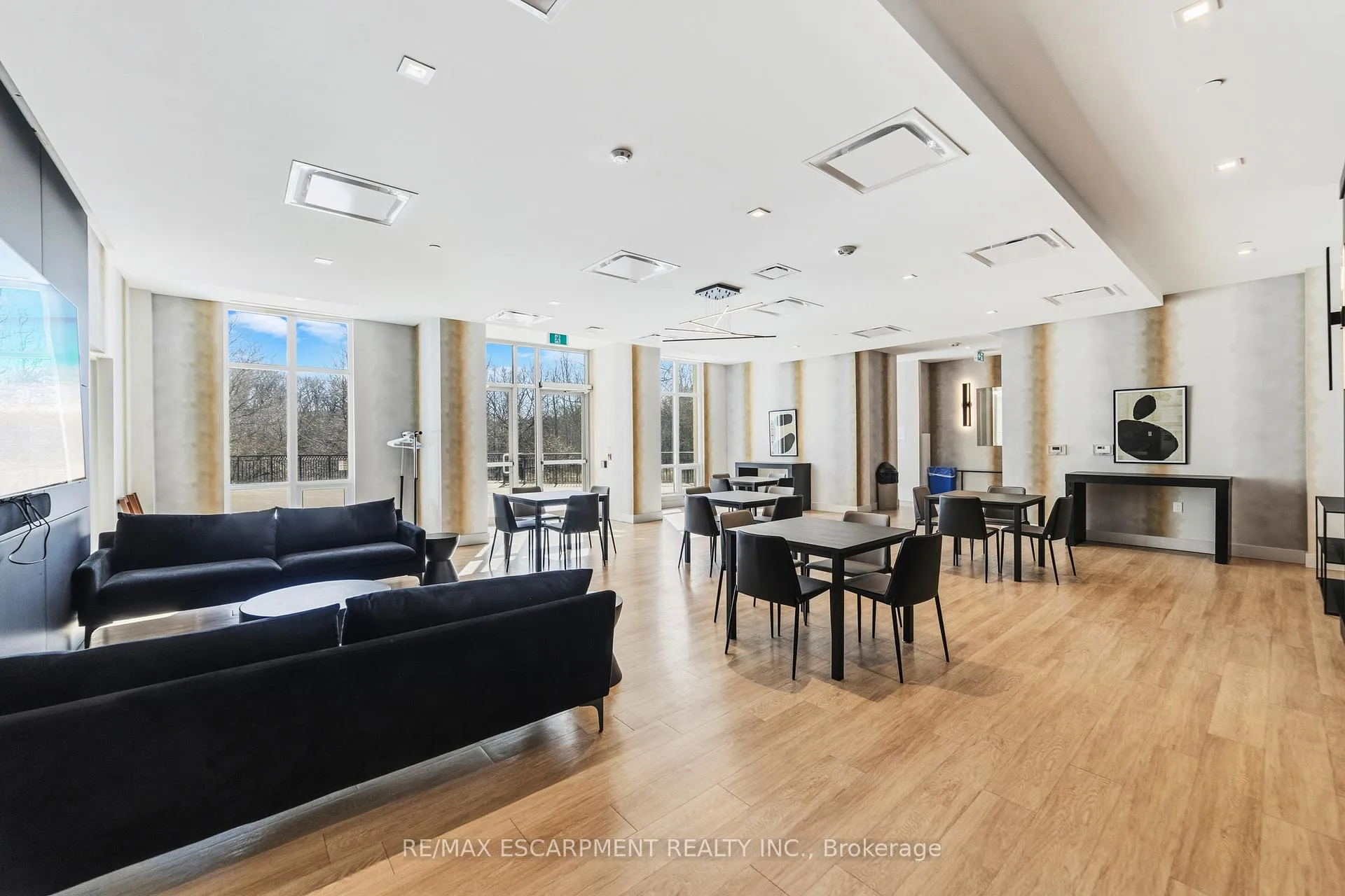 Photo 19 of Unit 302, 2750 King Street E, Hamilton, Gershome — HOMEH