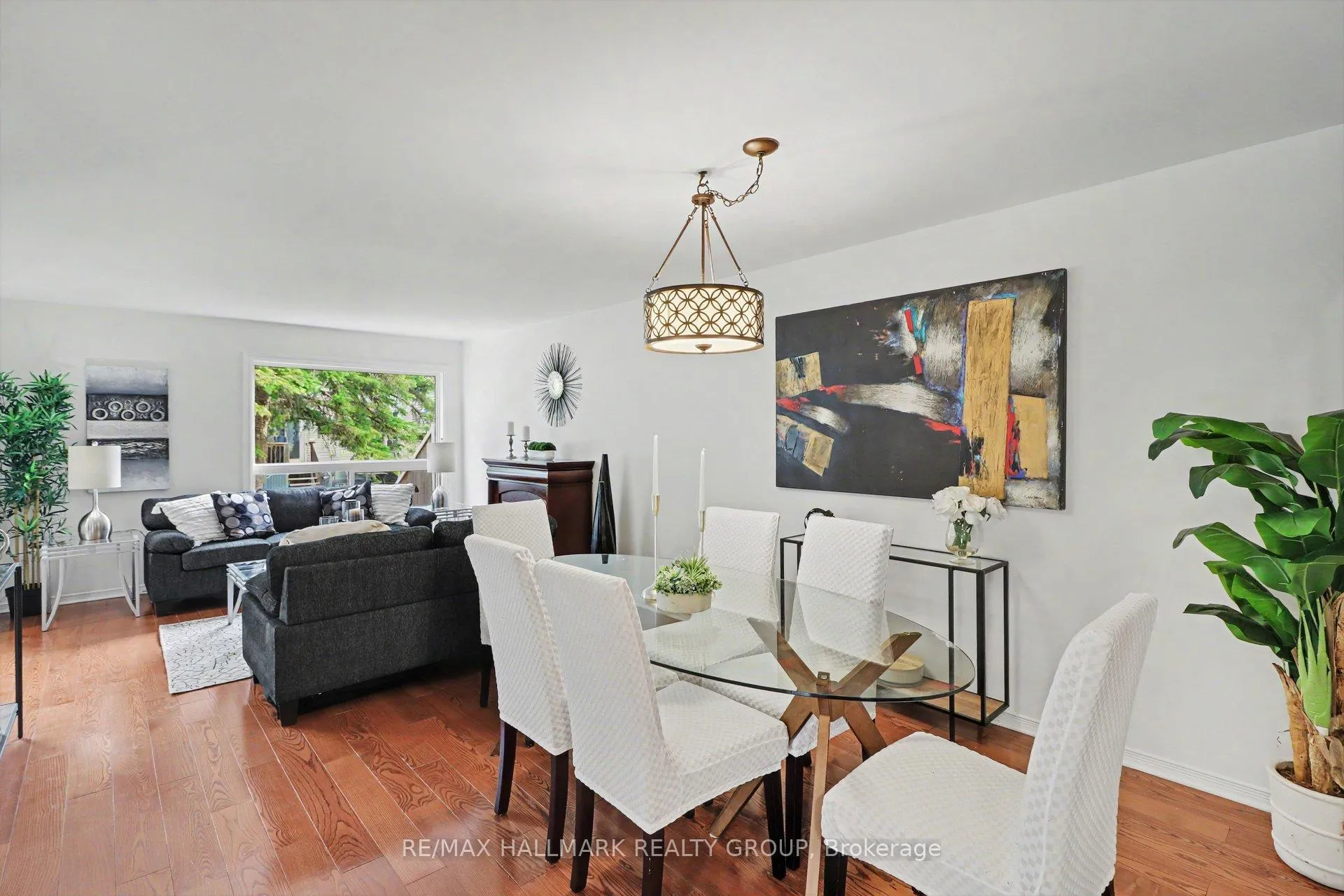 Photo 8 of 27 Sandcliffe Terrace, Ottawa, Centrepointe — HOMEH