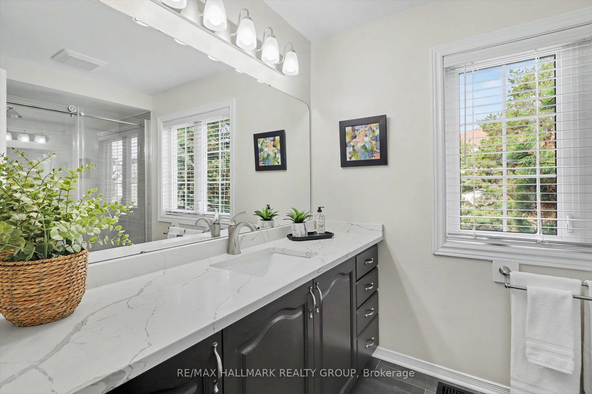 Photo 26 of 27 Sandcliffe Terrace, Ottawa, Centrepointe — HOMEH