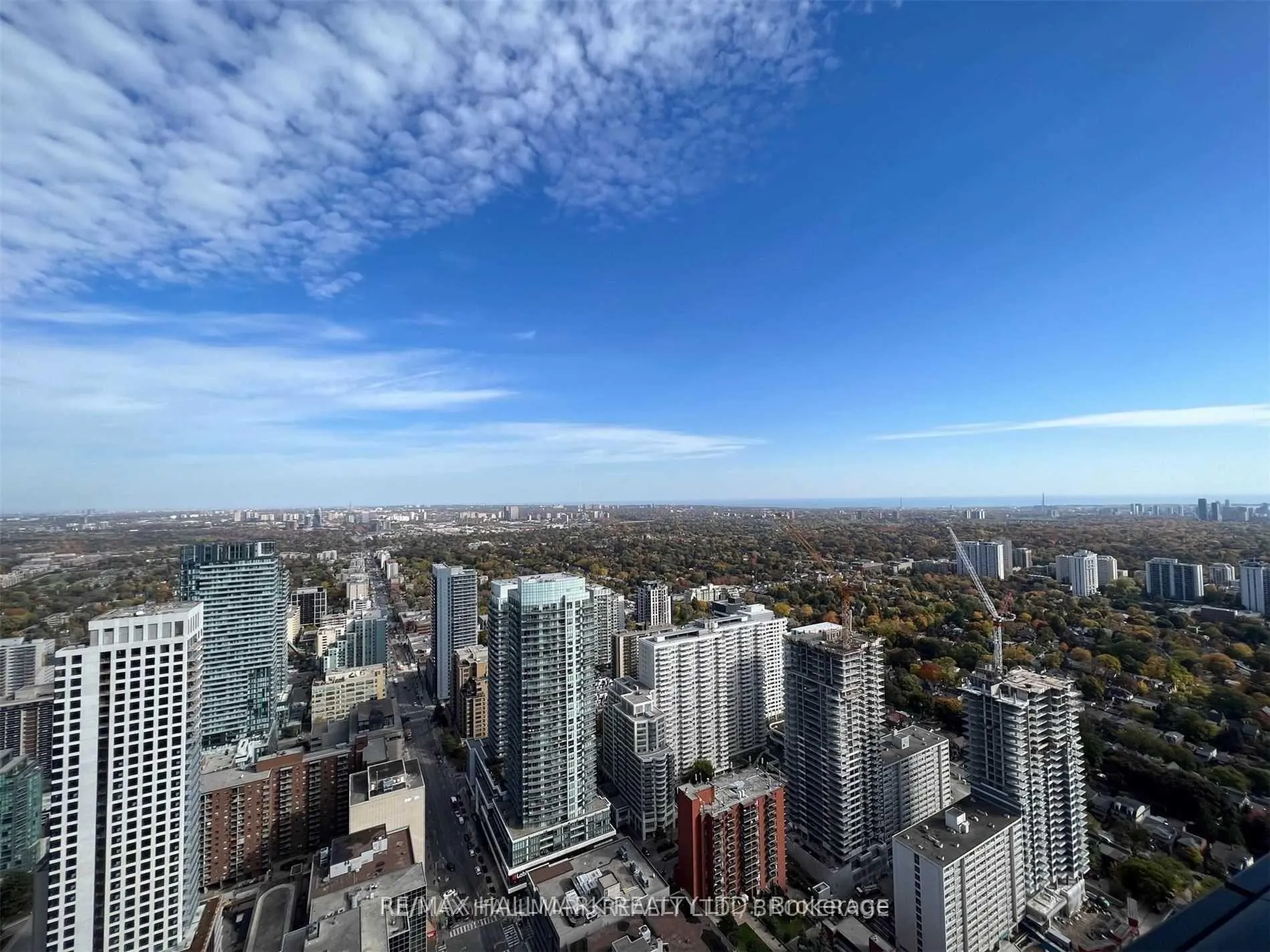Photo 5 of Unit 4810, 8 Eglinton Avenue E, Toronto, Mount Pleasant West — HOMEH