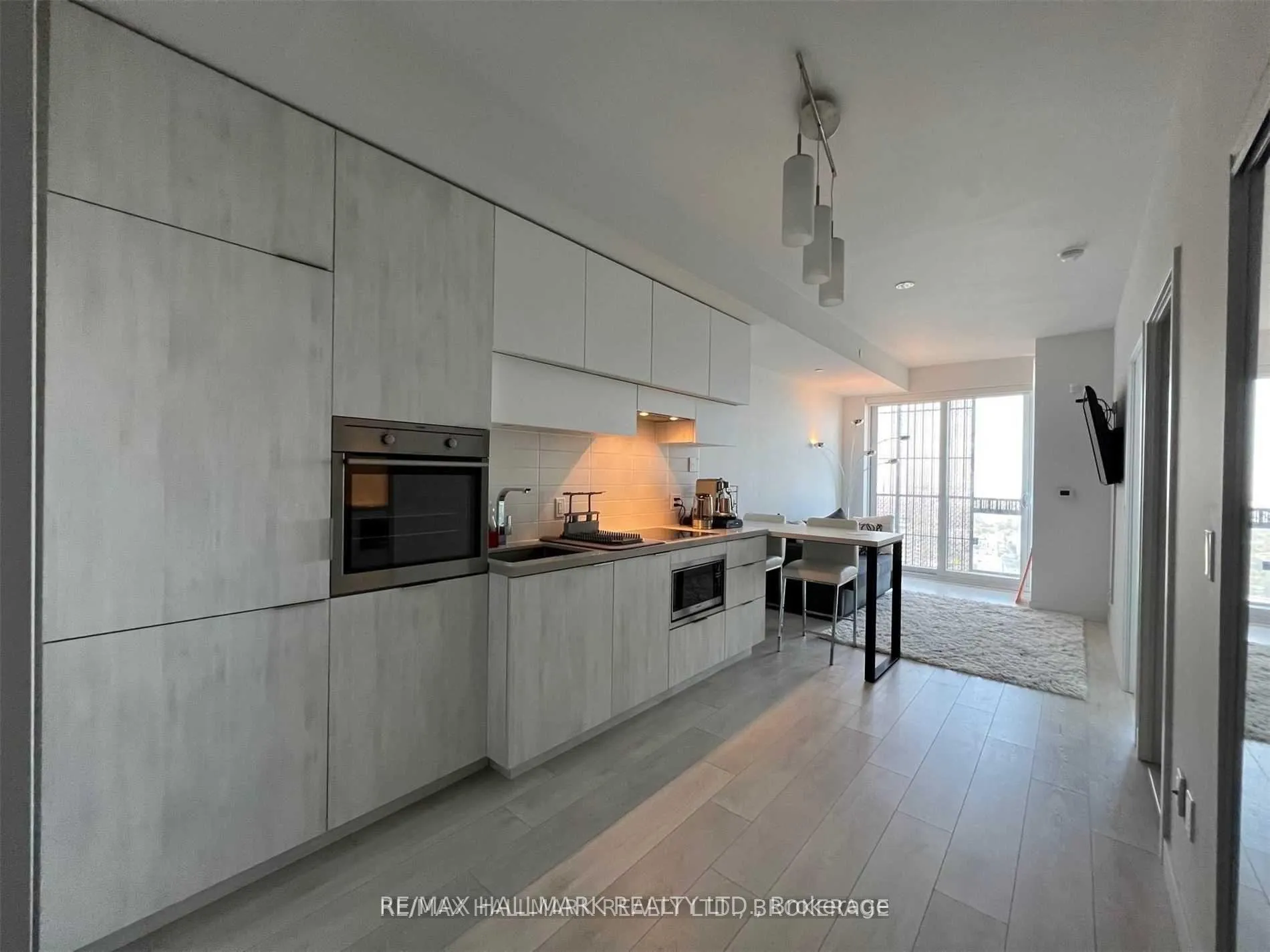 Photo 6 of Unit 4810, 8 Eglinton Avenue E, Toronto, Mount Pleasant West — HOMEH