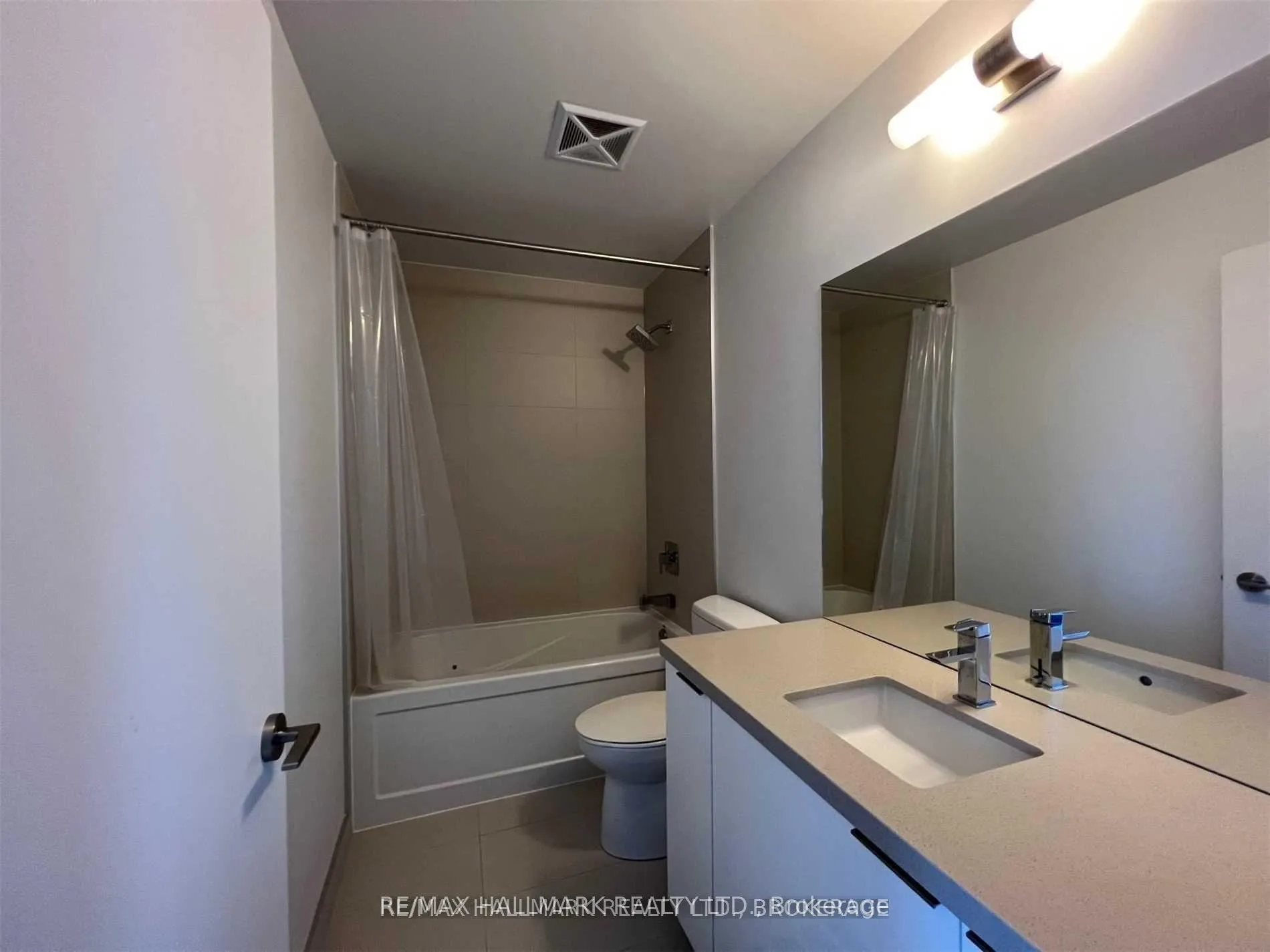 Photo 10 of Unit 4810, 8 Eglinton Avenue E, Toronto, Mount Pleasant West — HOMEH