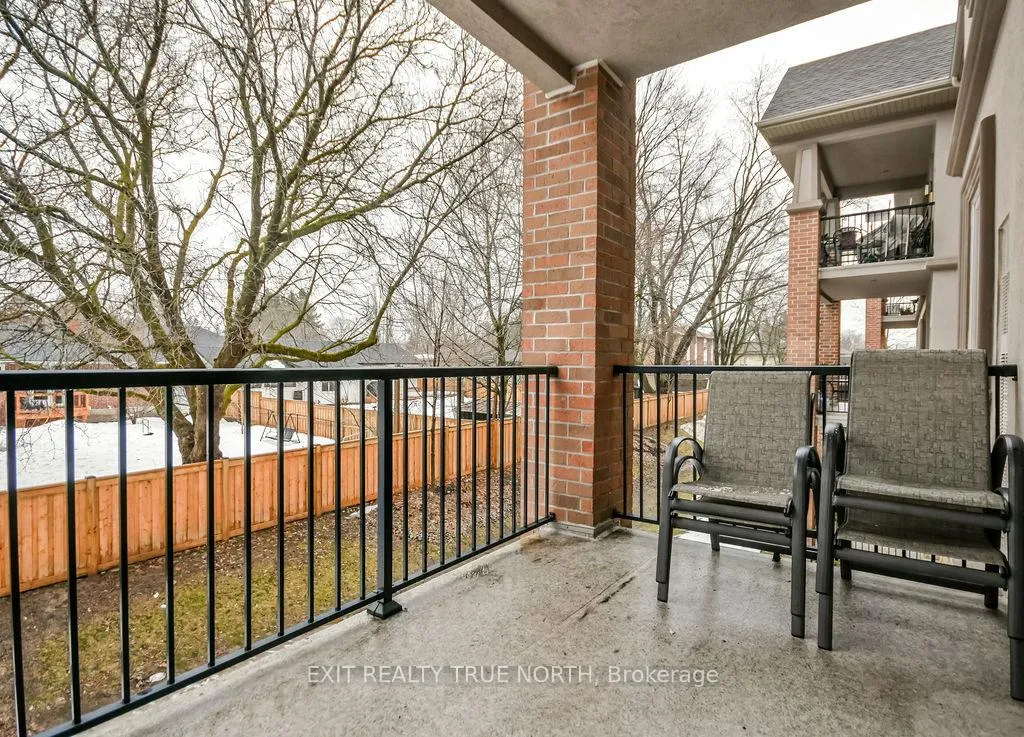 Photo 17 of Unit 204, 19B Yonge Street N, Springwater, Elmvale — HOMEH