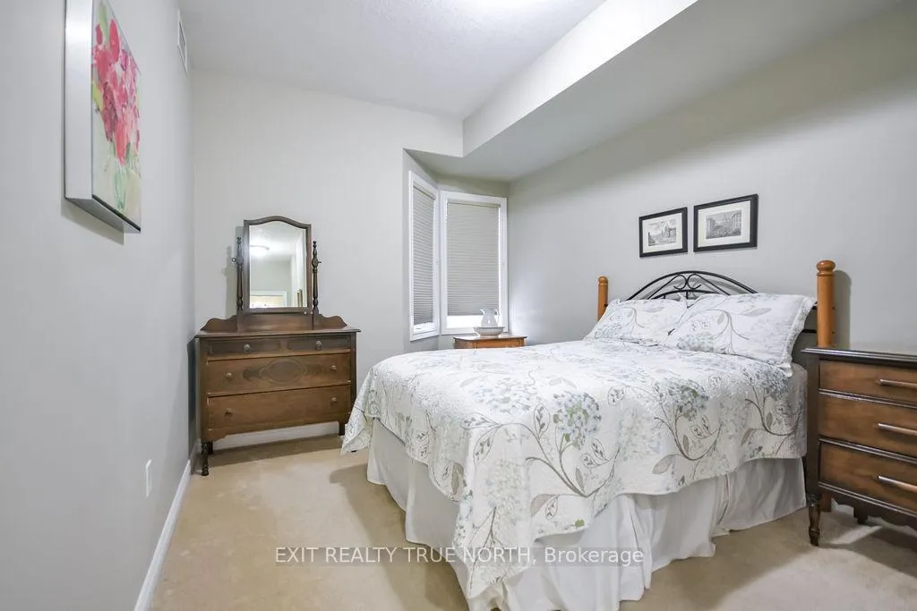 Photo 25 of Unit 204, 19B Yonge Street N, Springwater, Elmvale — HOMEH