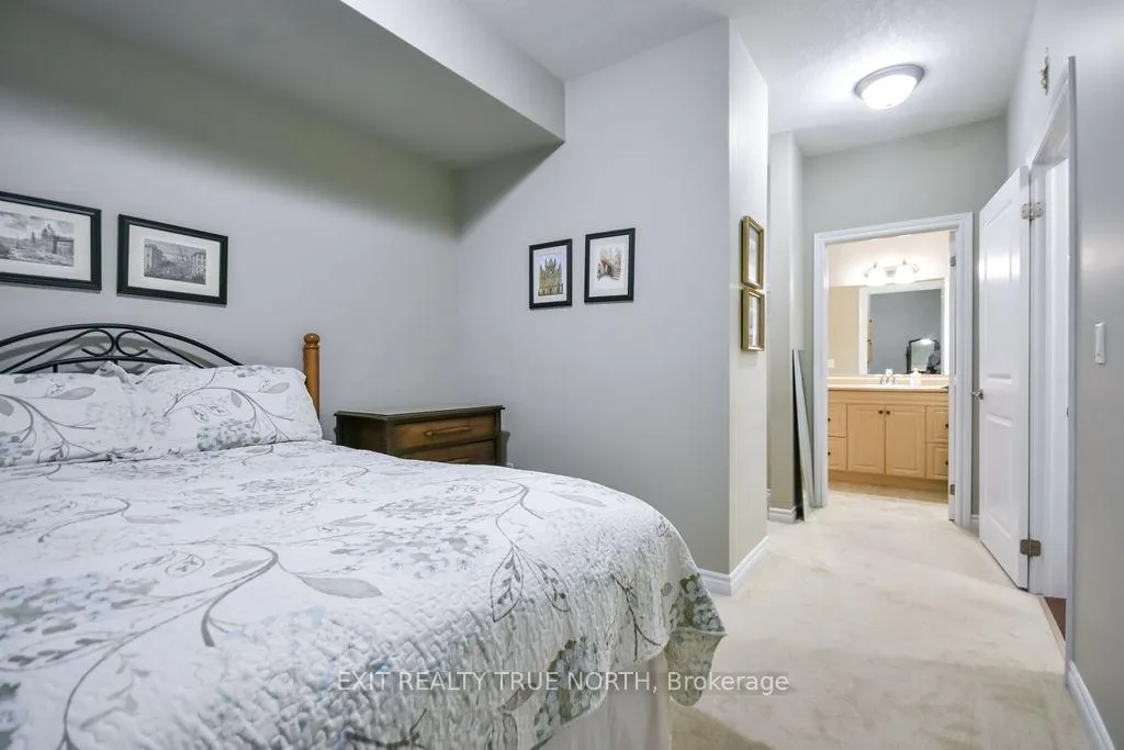 Photo 27 of Unit 204, 19B Yonge Street N, Springwater, Elmvale — HOMEH