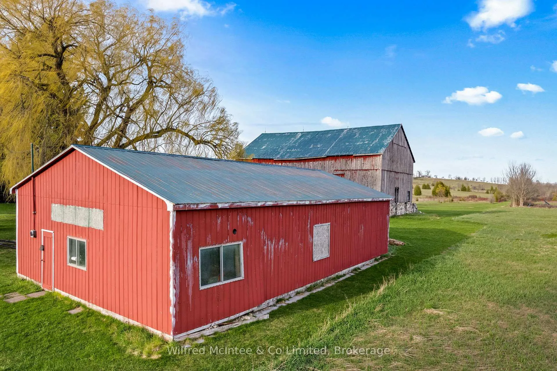 Photo 10 of 312513 Hwy 6, Southgate — HOMEH