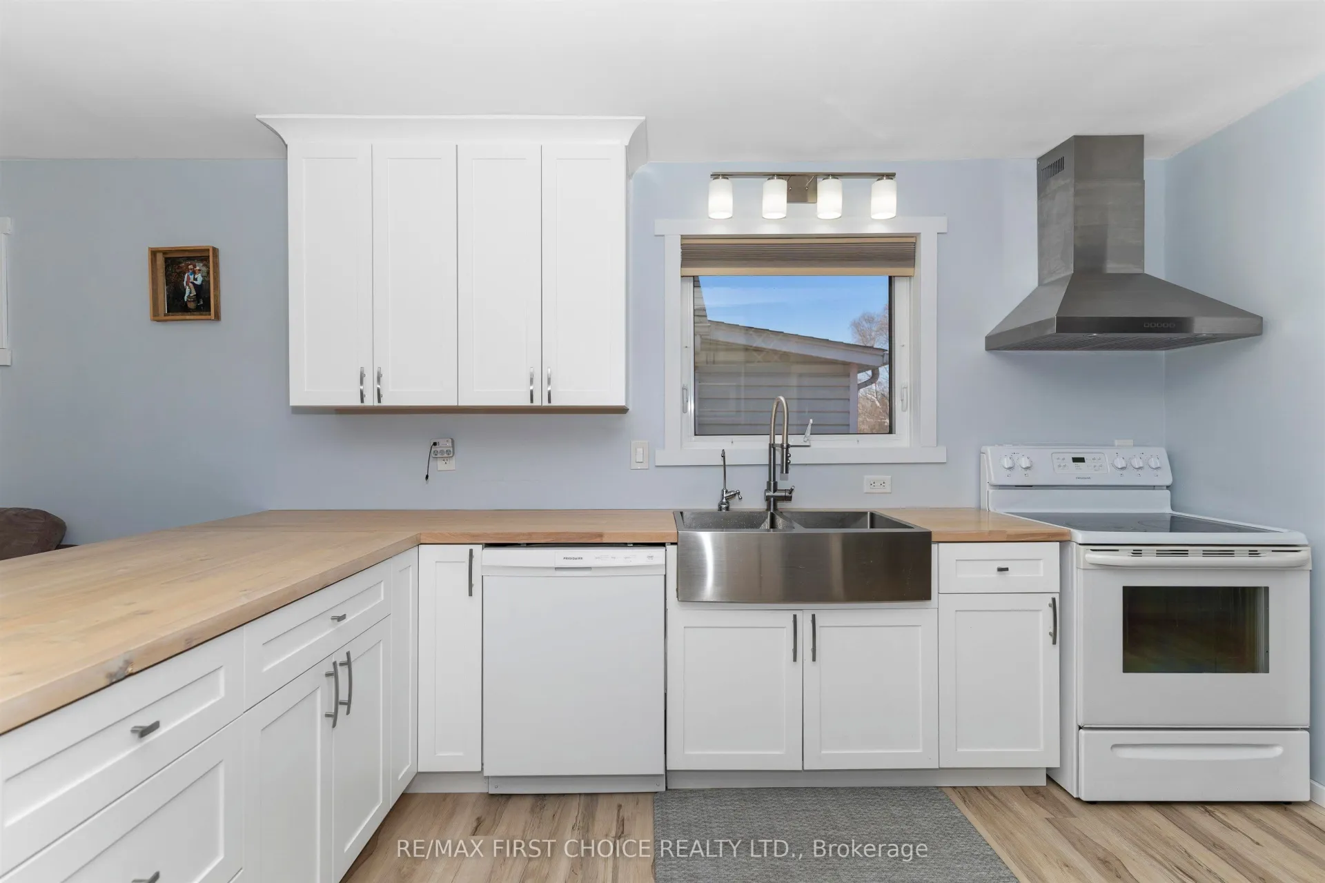 Photo 12 of 76 Algonquin Avenue S, Thunder Bay, Forest Park — HOMEH