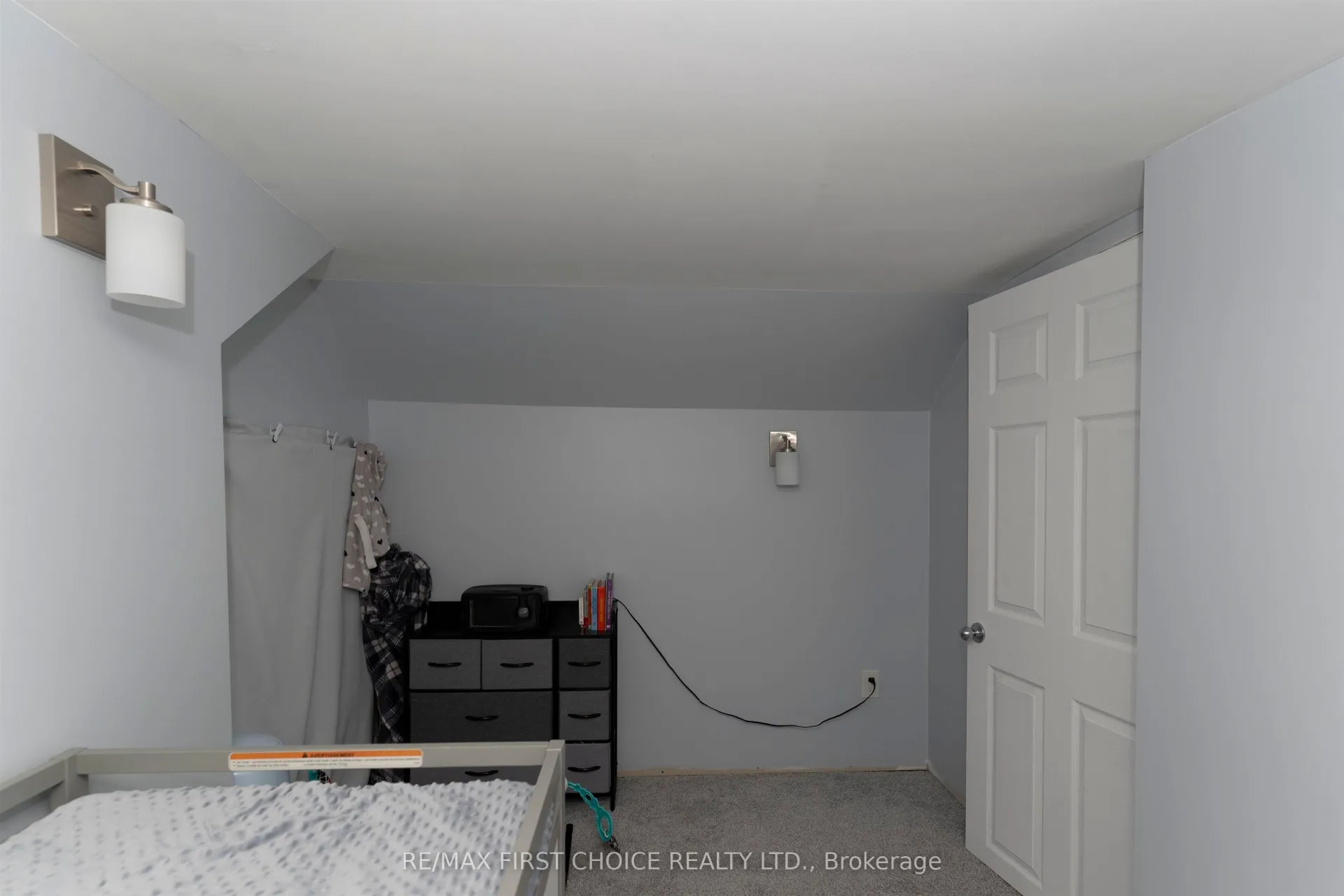 Photo 31 of 76 Algonquin Avenue S, Thunder Bay, Forest Park — HOMEH