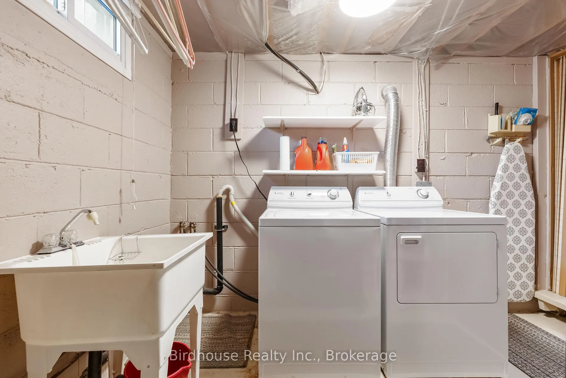 Photo 30 of 60 St David Street, Kawartha Lakes, Lindsay — HOMEH
