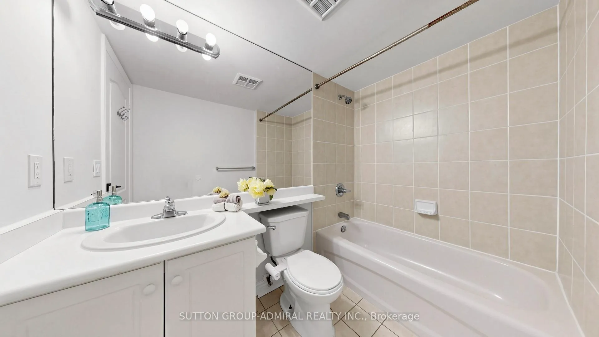 Photo 14 of Unit 811, 50 Disera Drive, Vaughan, Beverley Glen — HOMEH