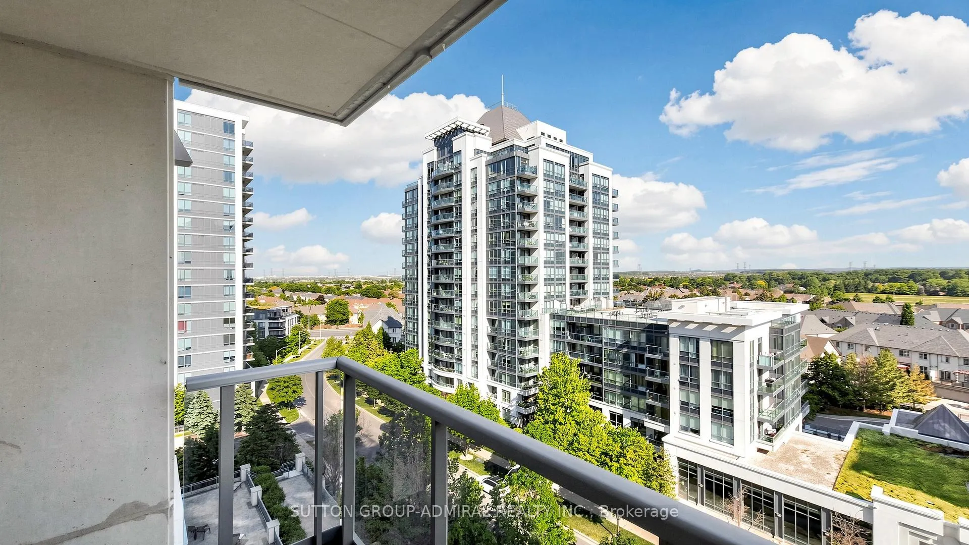 Photo 19 of Unit 811, 50 Disera Drive, Vaughan, Beverley Glen — HOMEH