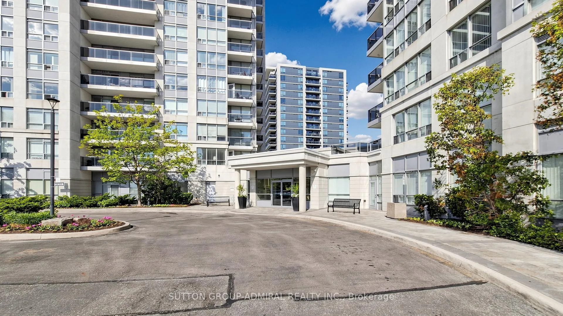 Photo 37 of Unit 811, 50 Disera Drive, Vaughan, Beverley Glen — HOMEH