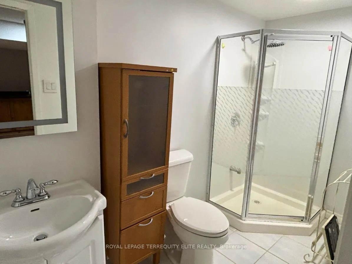Photo 38 of 9 Banquo Road, Markham, Royal Orchard — HOMEH
