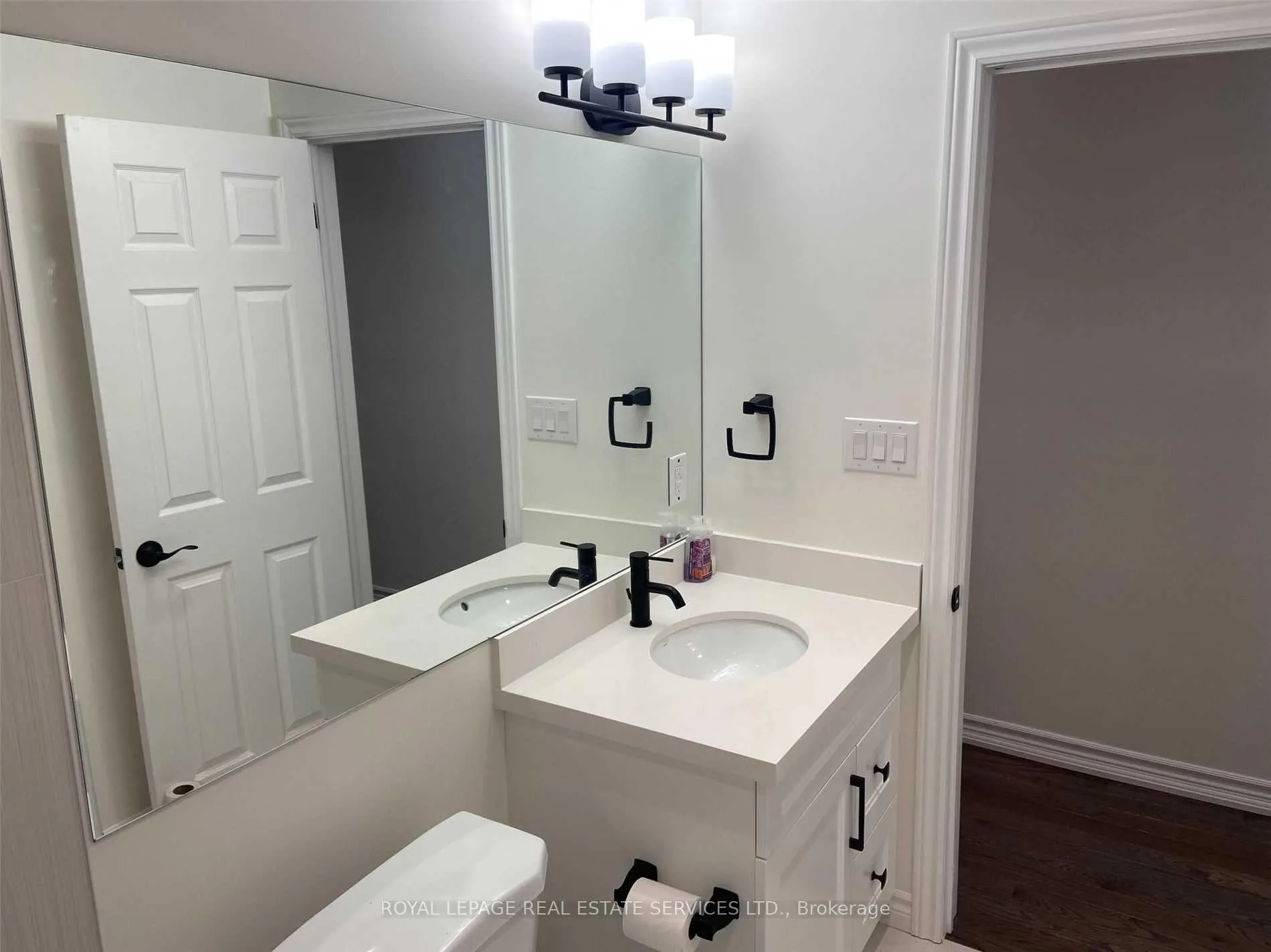 Photo 9 of Unit 1, 19A Relmar Road, Toronto, Forest Hill South — HOMEH