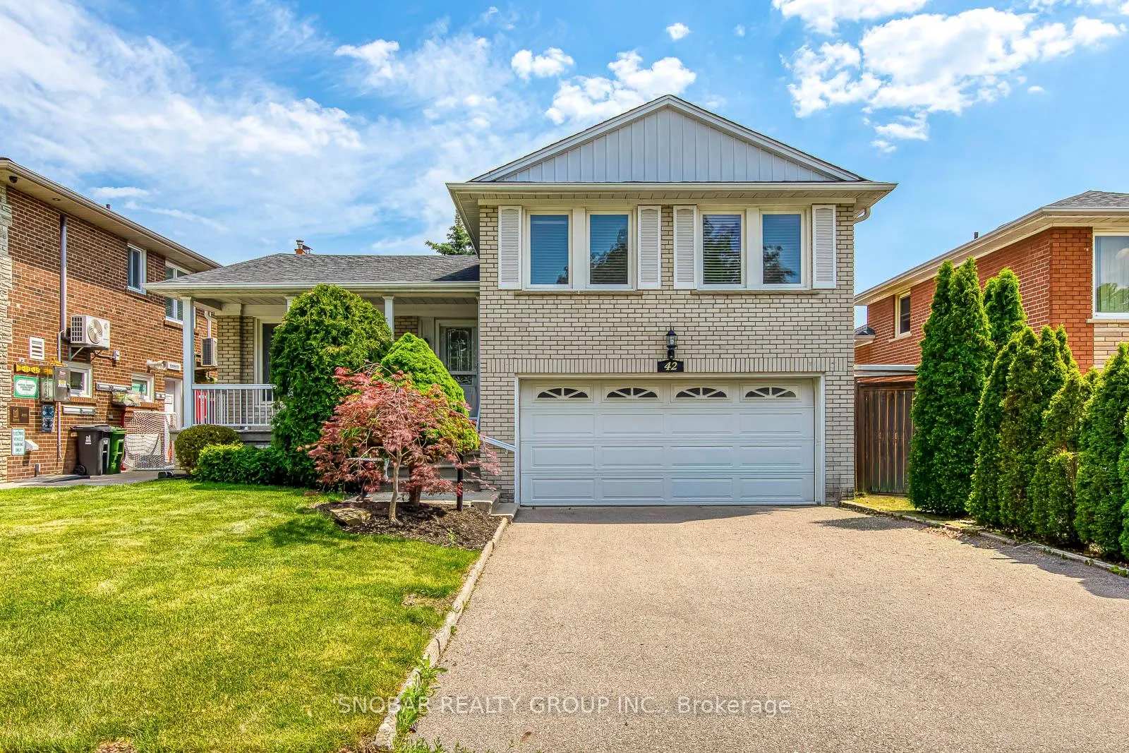 Photo 1 of 42 Norgrove Crescent, Etobicoke, Willowridge-Martingrove-Richview — HOMEH