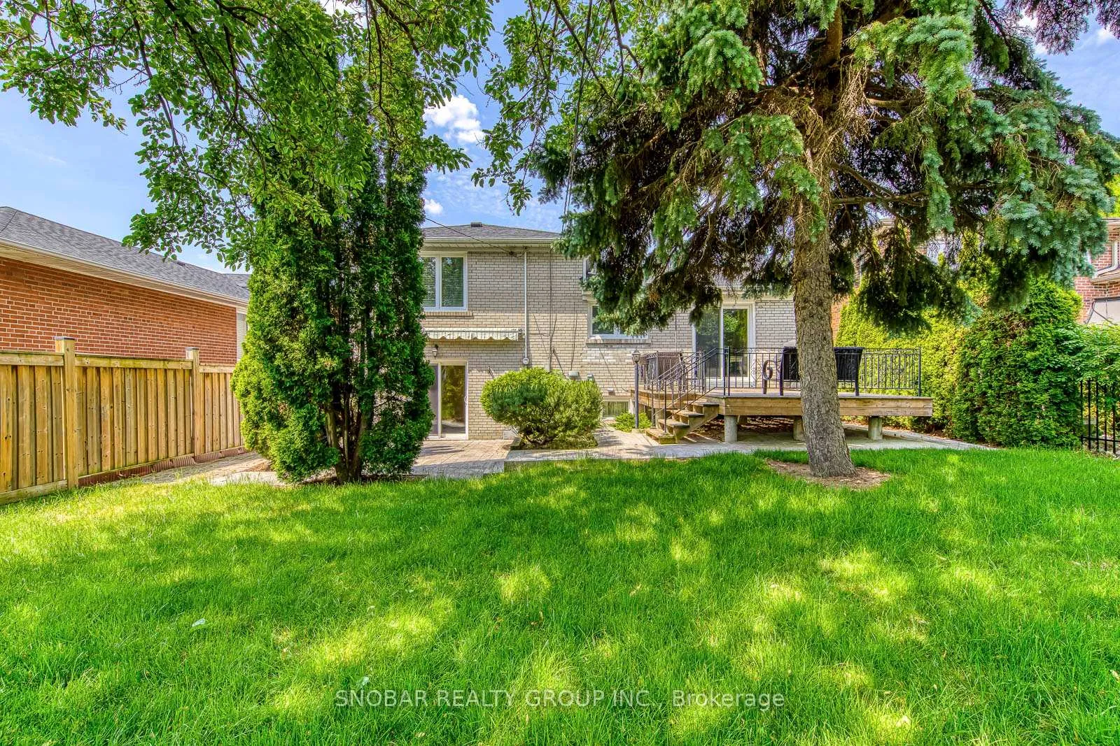 Photo 23 of 42 Norgrove Crescent, Etobicoke, Willowridge-Martingrove-Richview — HOMEH