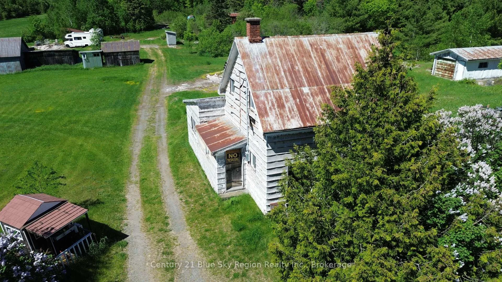 Photo 16 of 59 Leclair Road, West Nipissing, Verner — HOMEH