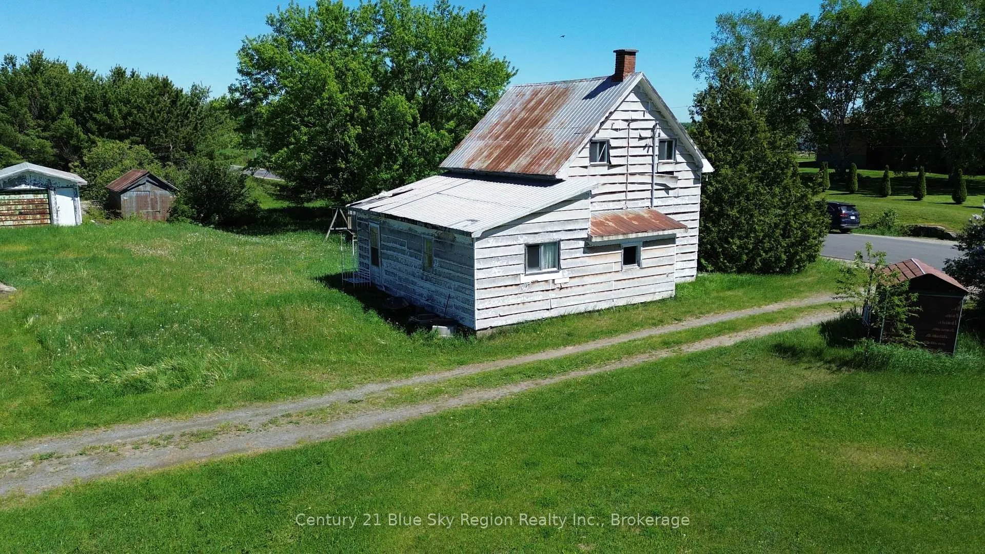 Photo 17 of 59 Leclair Road, West Nipissing, Verner — HOMEH