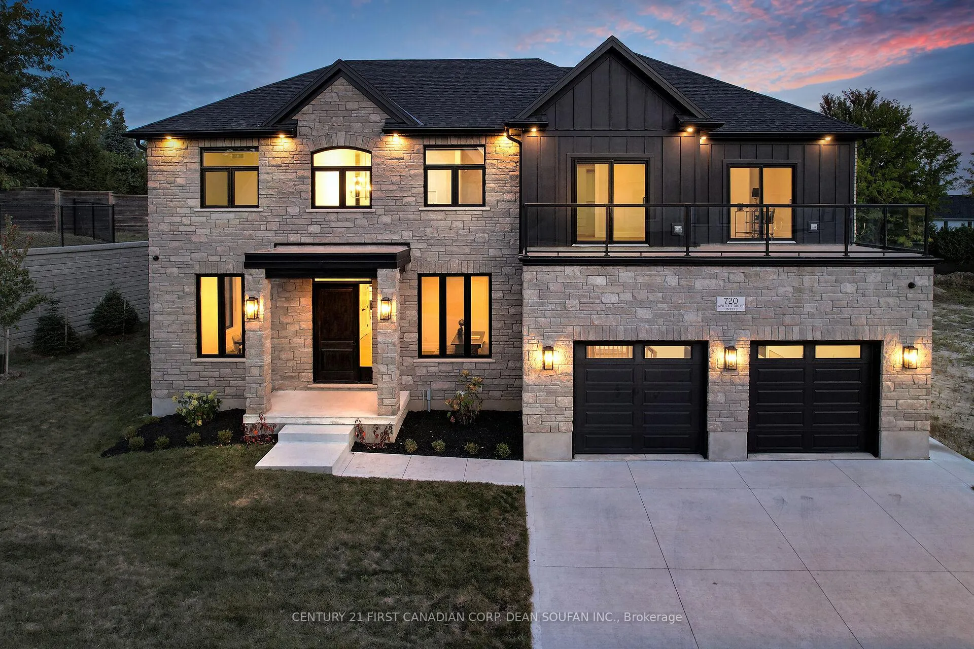 Photo 1 of Unit 13, 720 Apricot Drive, London, South K — HOMEH