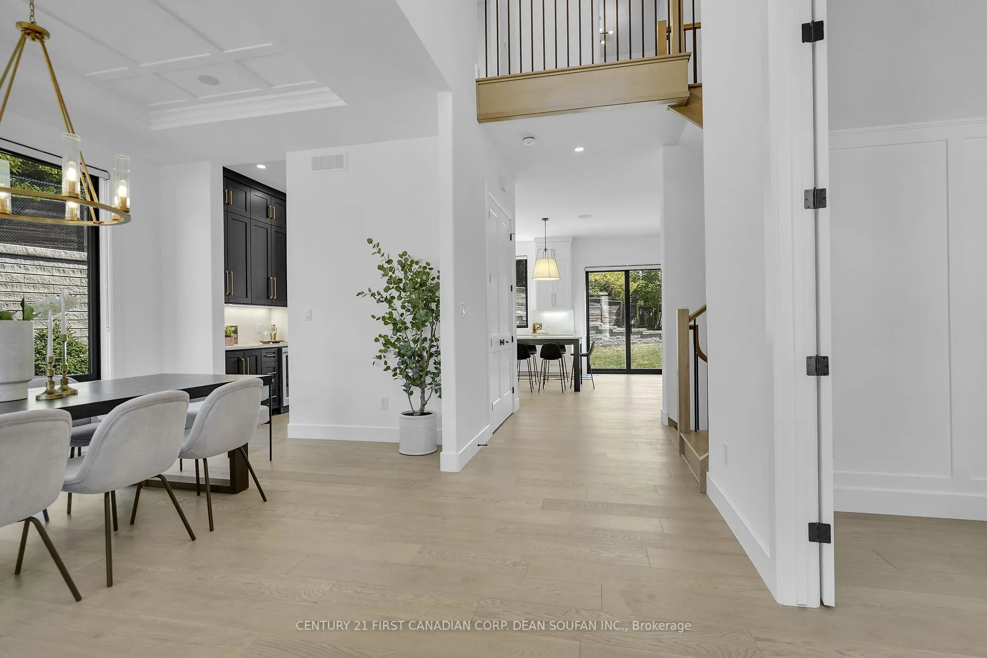 Photo 6 of Unit 13, 720 Apricot Drive, London, South K — HOMEH
