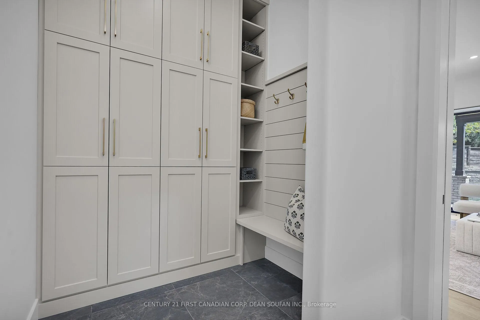 Photo 19 of Unit 13, 720 Apricot Drive, London, South K — HOMEH