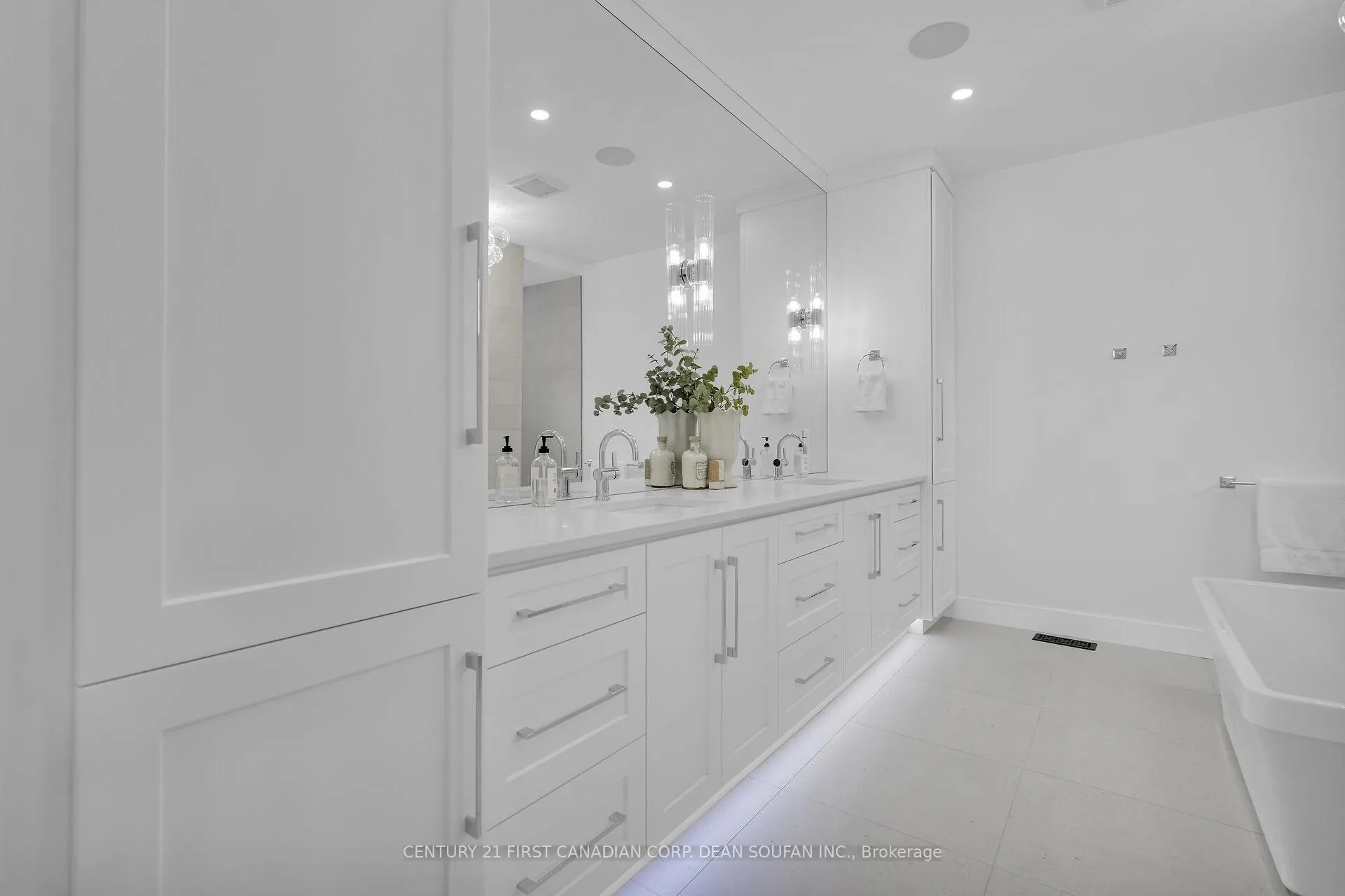 Photo 27 of Unit 13, 720 Apricot Drive, London, South K — HOMEH