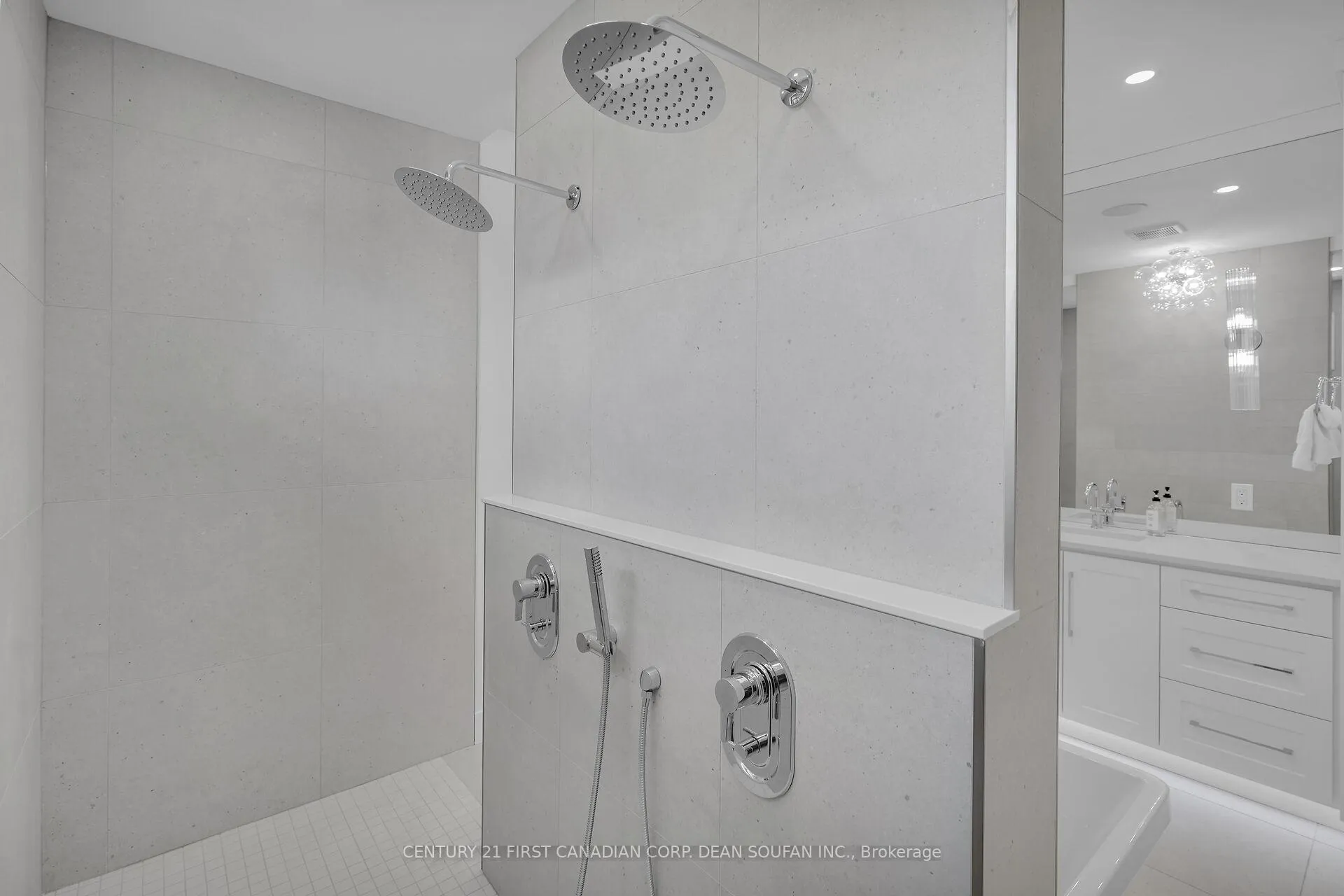Photo 28 of Unit 13, 720 Apricot Drive, London, South K — HOMEH