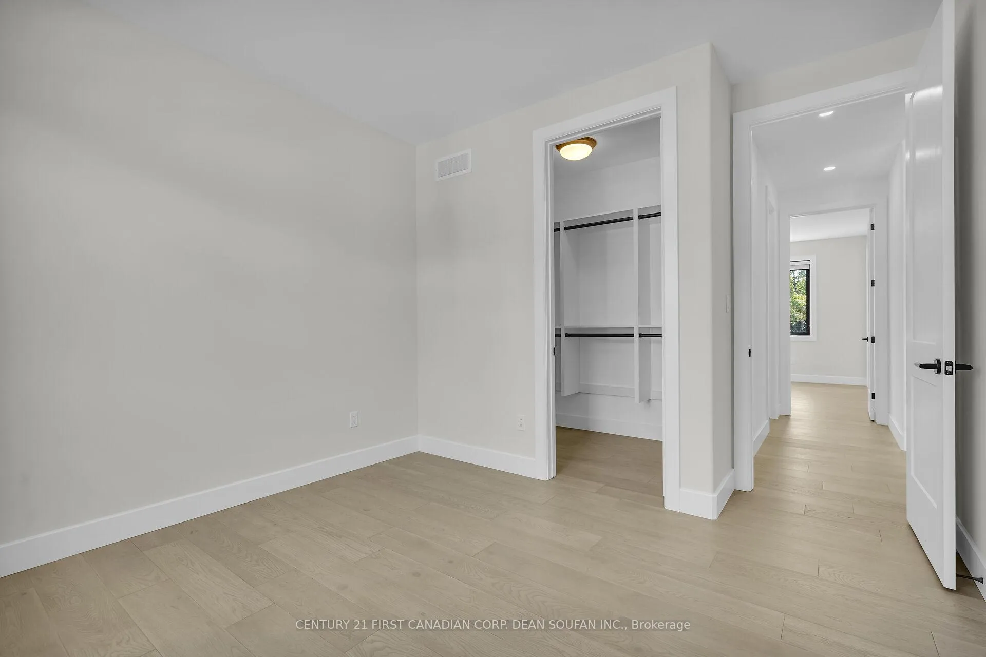 Photo 33 of Unit 13, 720 Apricot Drive, London, South K — HOMEH
