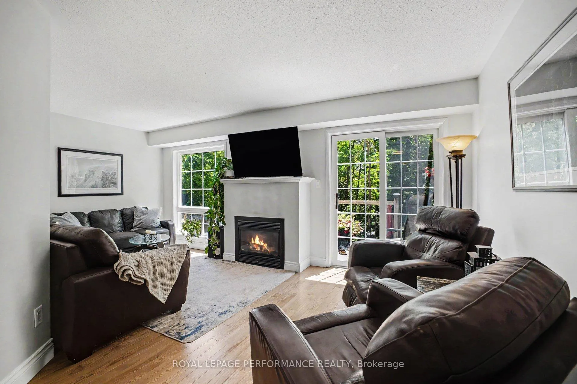 Photo 9 of 122 Rustwood Private, Ottawa, Barrhaven - Stonebridge — HOMEH